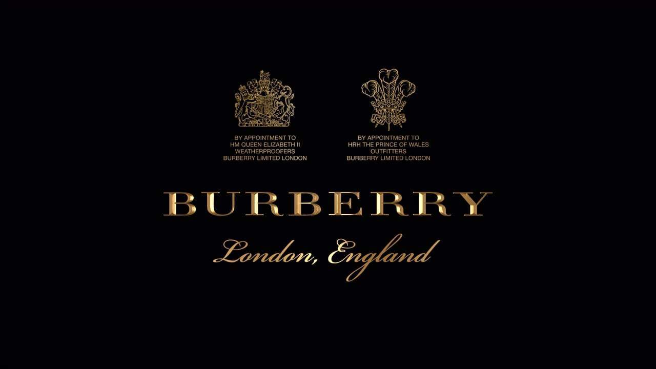 Burberryバーバリー携帯電話ケース【今日注文なら、もう一つ無料サービス】