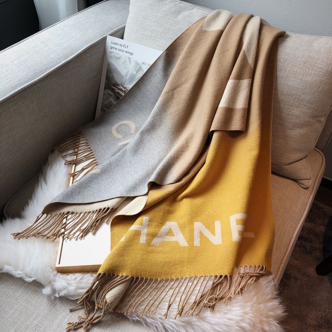 【CHANEL】（シャネル）リバーシブルスカーフ 6色