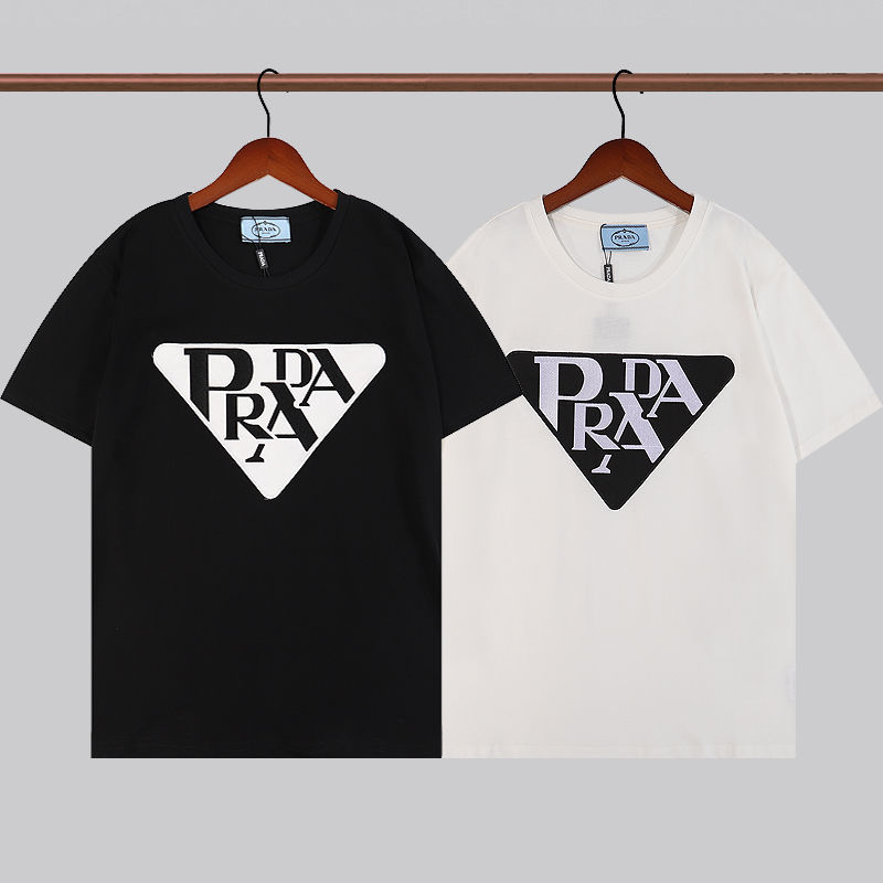 【Prada】( プラダ ) 男女兼用、ご好評に付き再入荷！