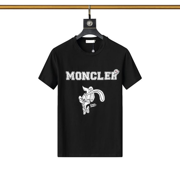 MONCLER（モンクレール）ご好評に付き再入荷！2色