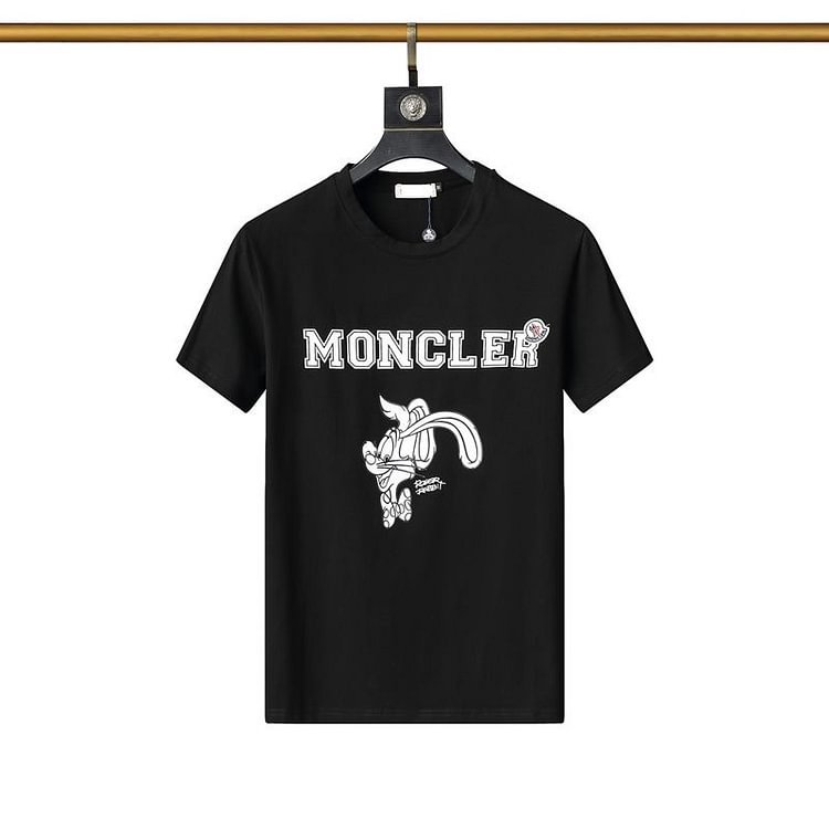 MONCLER（モンクレール）ご好評に付き再入荷！2色