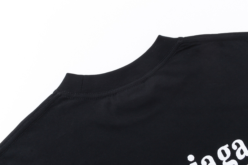 【BALENCIAGA】バレンシアガ 男女兼用、ご好評に付き再入荷！