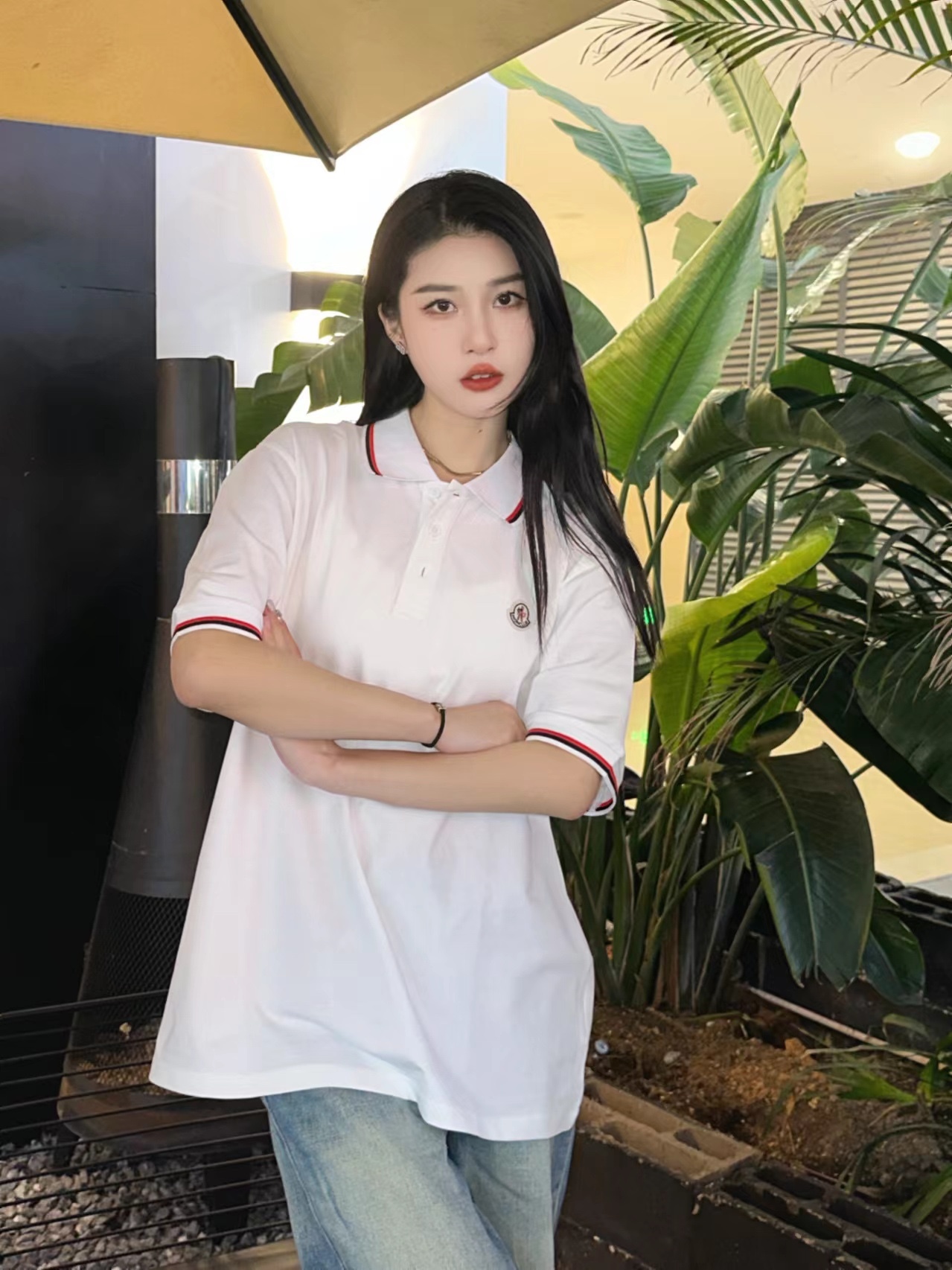 そこで、財蒙免税店1周年を記念して、最も売れているMONCLER モンクレールメンズポロシャツを1枚あたり47980円のオリジナル価格で、特別価格11980で販売させていただきます。