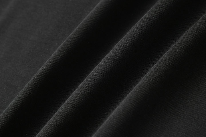 【GIVENCHY 公式旗艦店】ジバンシィ 丸首の衛衣 スウェットご好評に付き再入荷！