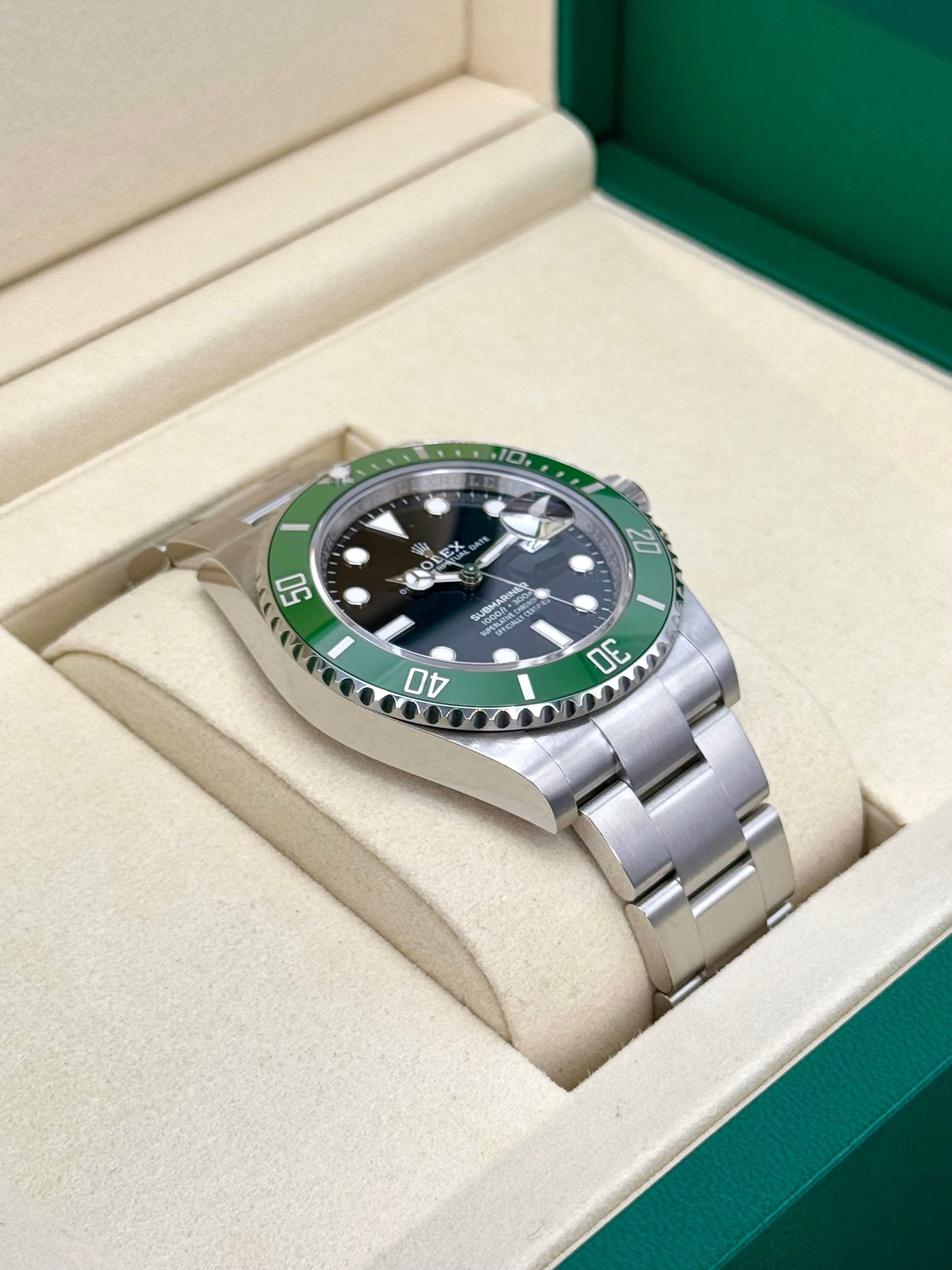 NEW 2025 ロレックス サブマリーナ 「スターバックス」 41mm 126610LV ブラックダイヤル