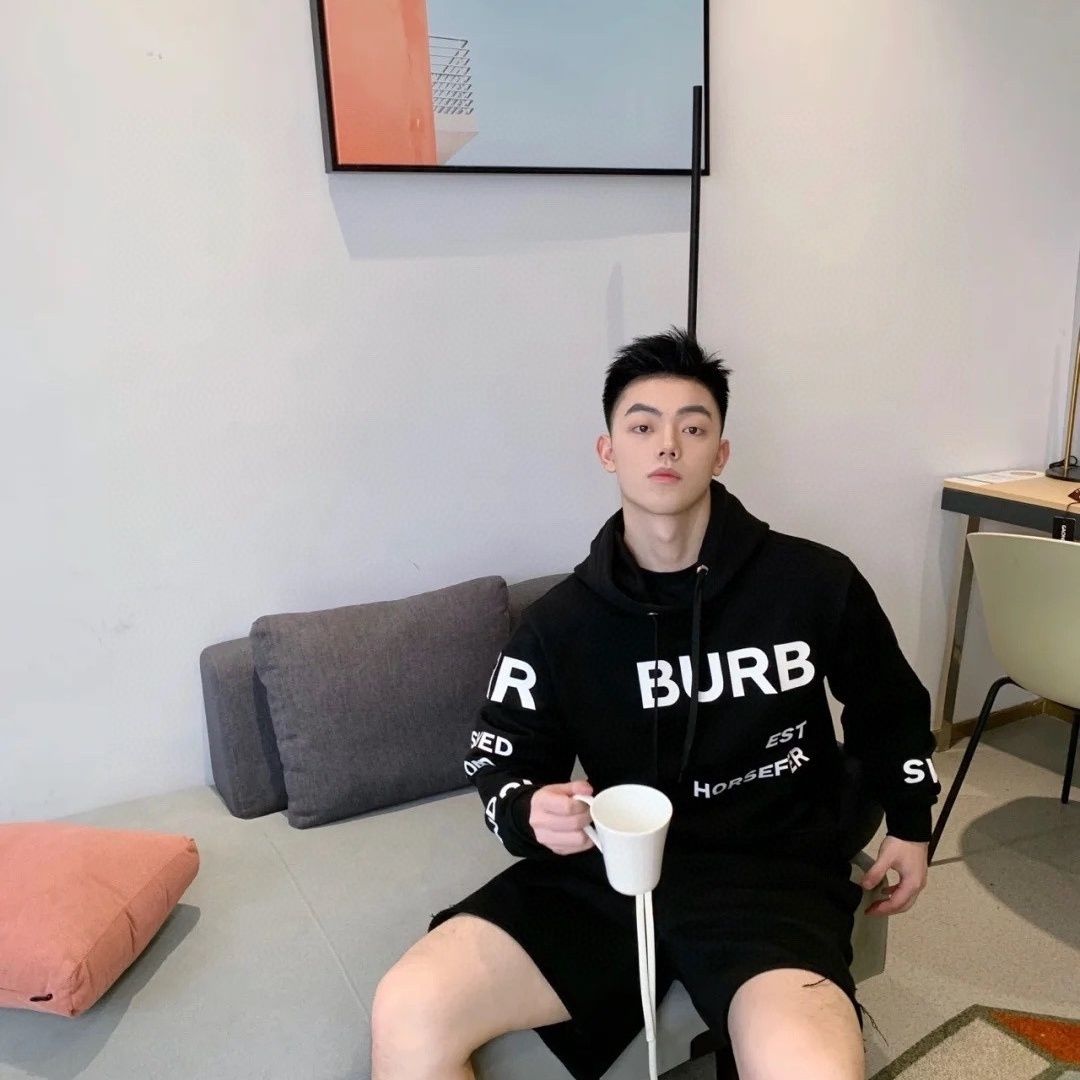 【BURBERRY】バーバリー ご好評に付き再入荷！