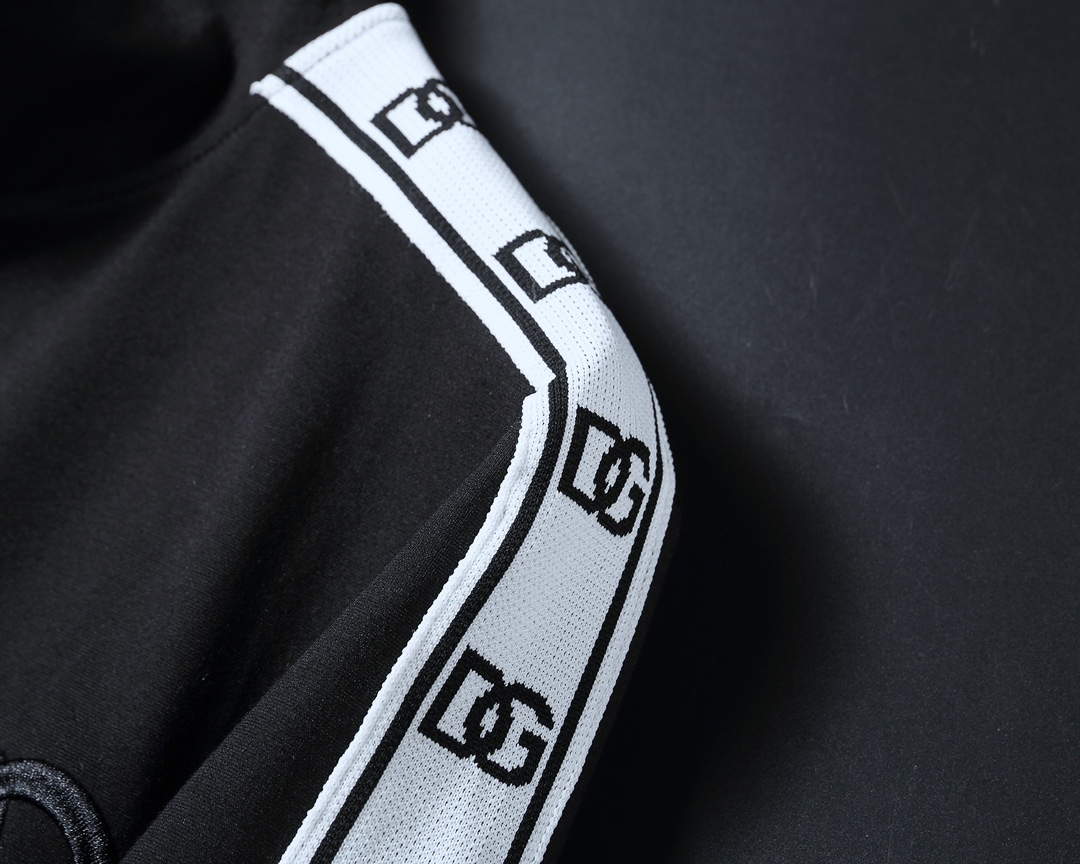 【Dolce&Gabbana】スーツ【即日出荷】ご好評に付き再入荷！