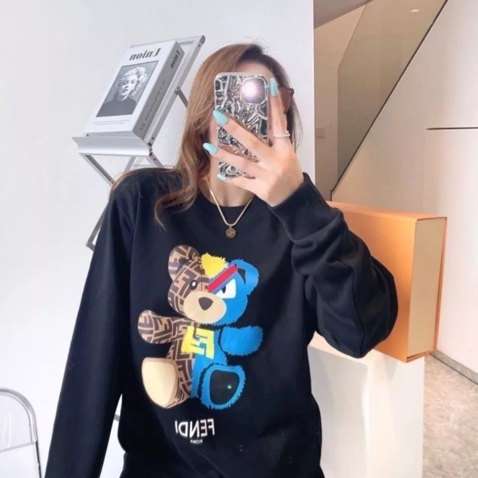 【FENDI 公式旗艦店】（フェンディ）男女兼用、ご好評に付き再入荷！！