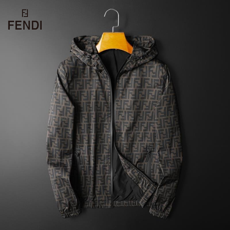 【FENDI】（フェンディ） ジャケット、ご好評に付き再入荷！