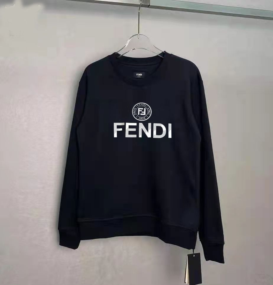 【FENDI 公式旗艦店】（フェンディ）ご好評に付き再入荷！！