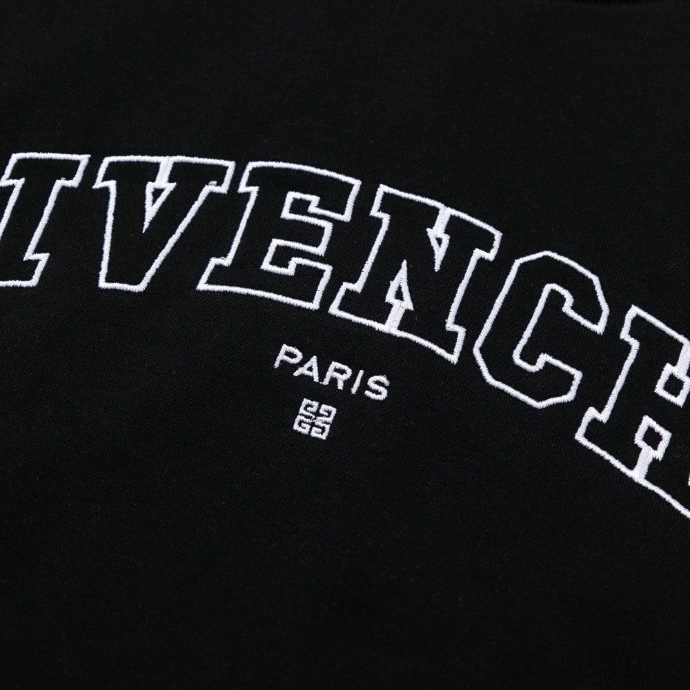 【GIVENCHY】男女兼用、ご好評に付き再入荷！