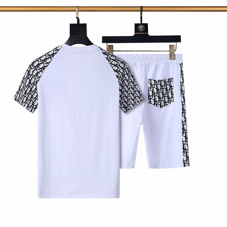 【DIOR旗艦店】（ディオール）ご好評に付き再入荷！2色