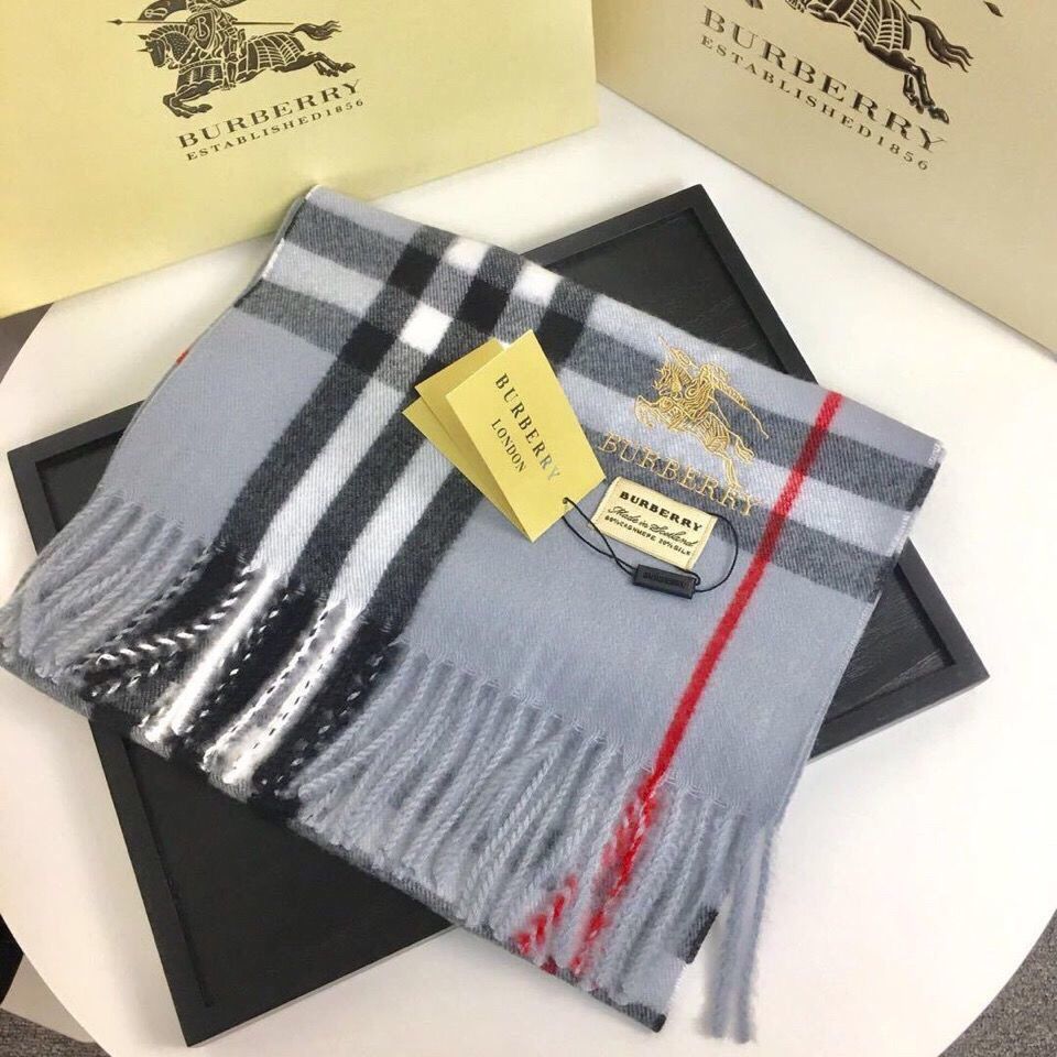 【BURBERRY】（バーバリー）リバーシブルスカーフ 9色
