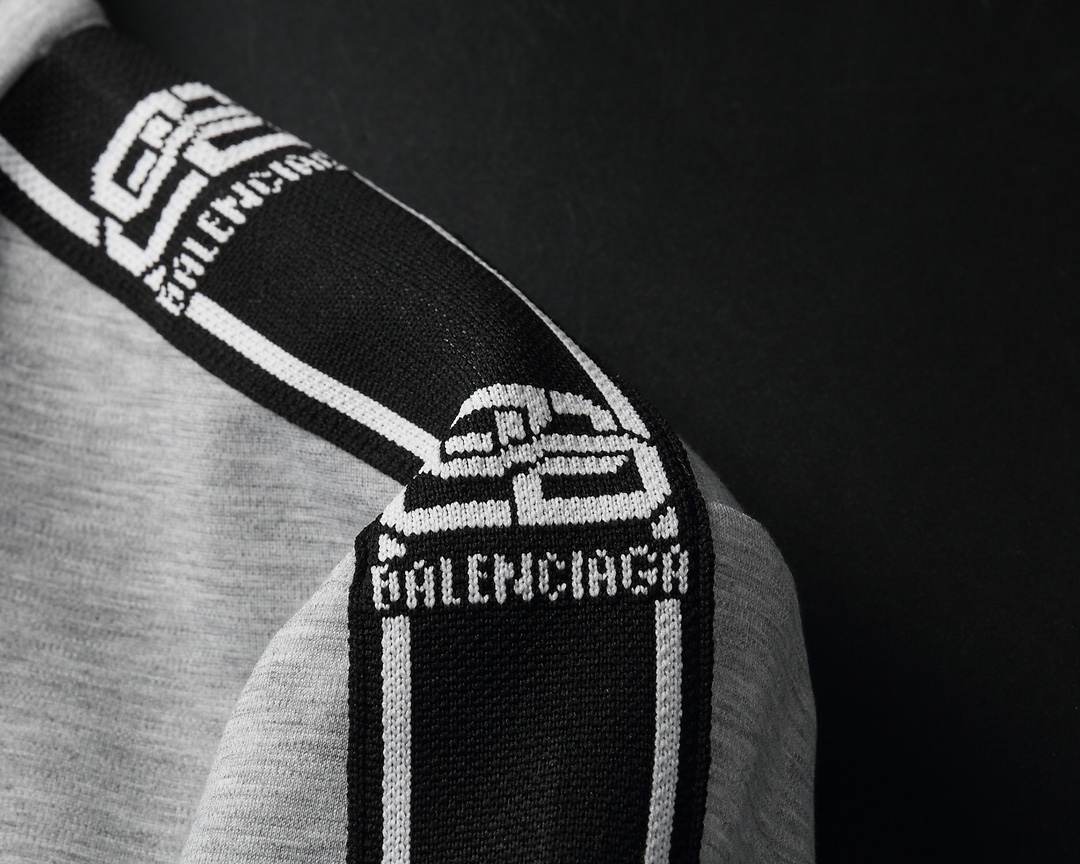 【BALENCIAGA】( バレンシアガ) スーツ【即日出荷】ご好評に付き再入荷！