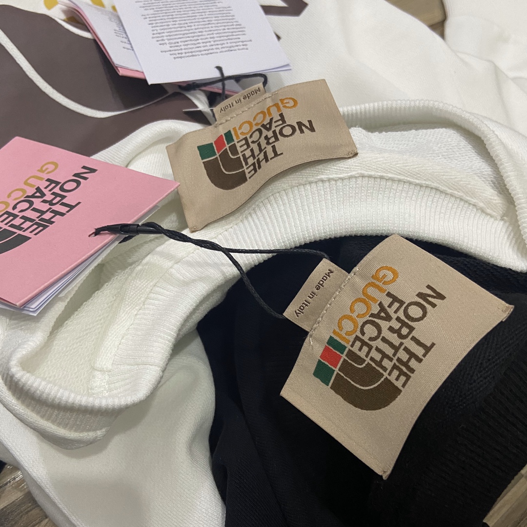 【The North Face X Gucci 】男女兼用、ご好評に付き再入荷！