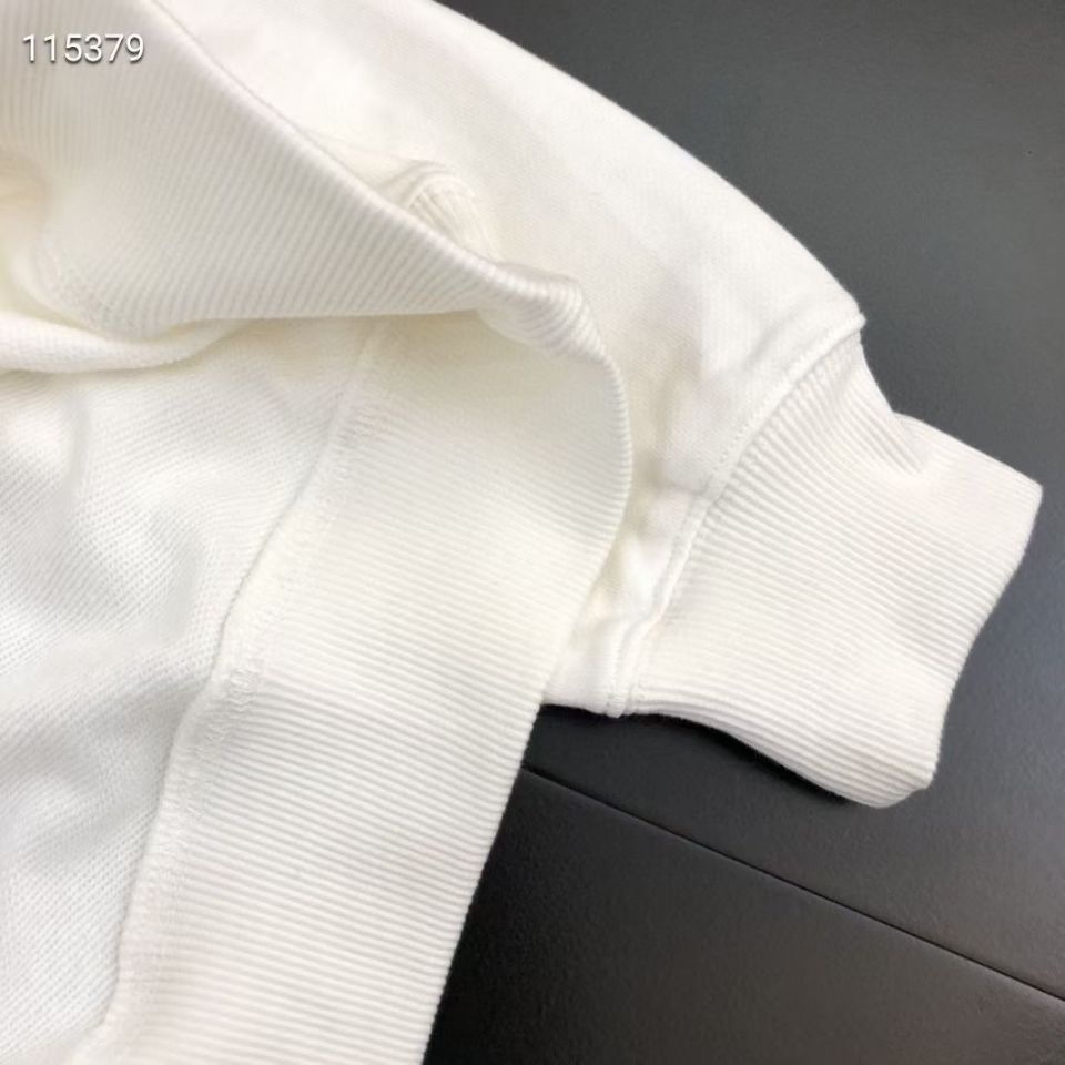 【FENDI 公式旗艦店】（フェンディ）男女兼用、ご好評に付き再入荷！！