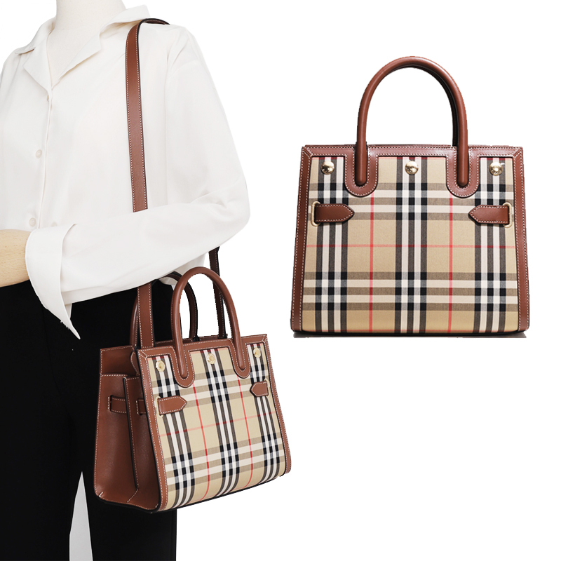 ☆Burberry ミニ ツーハンドル タイトルバッグ