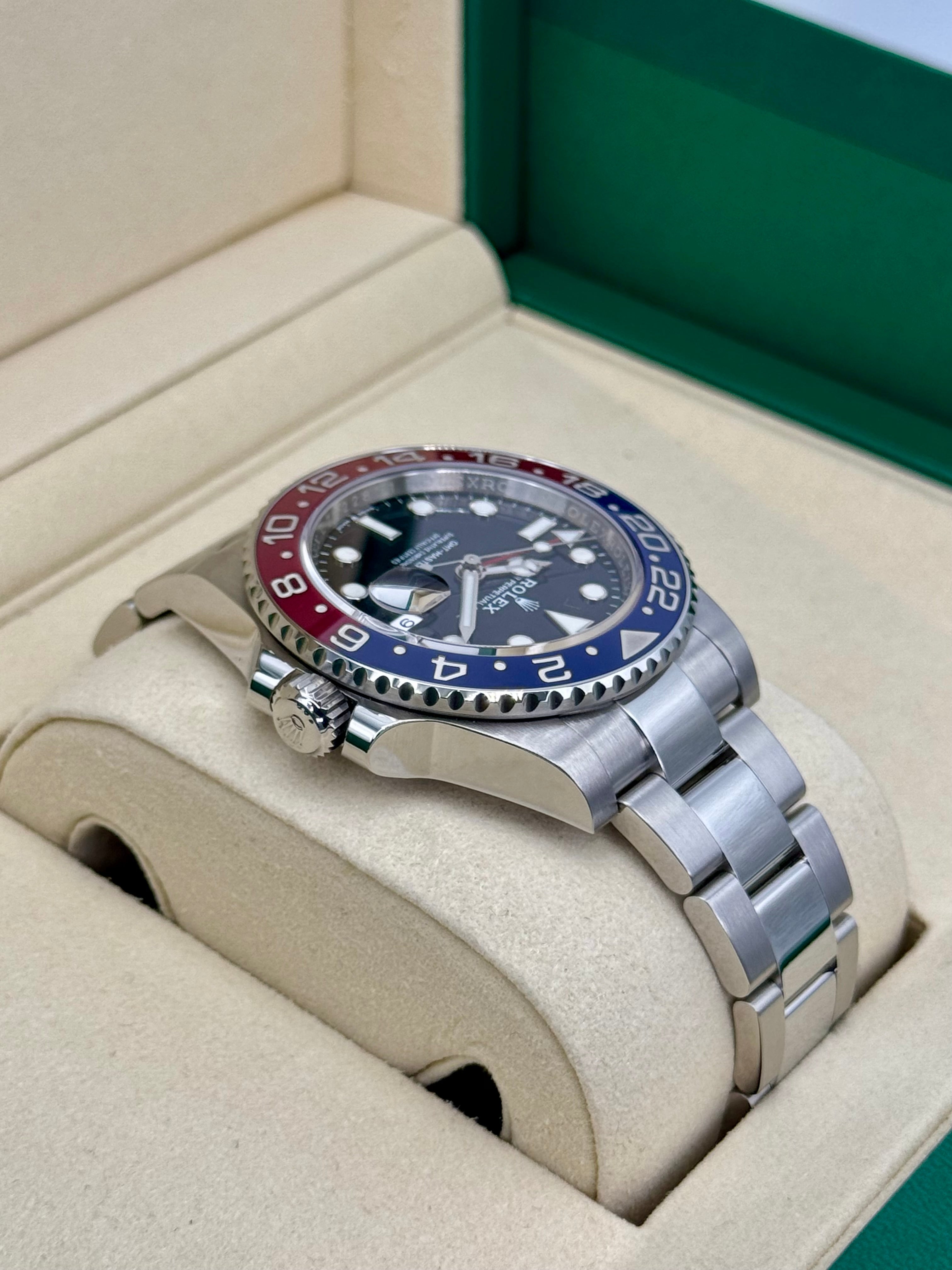 NEW 2025 ロレックス GMTマスターII 「ペプシ」 40mm 126710BLRO オイスター
