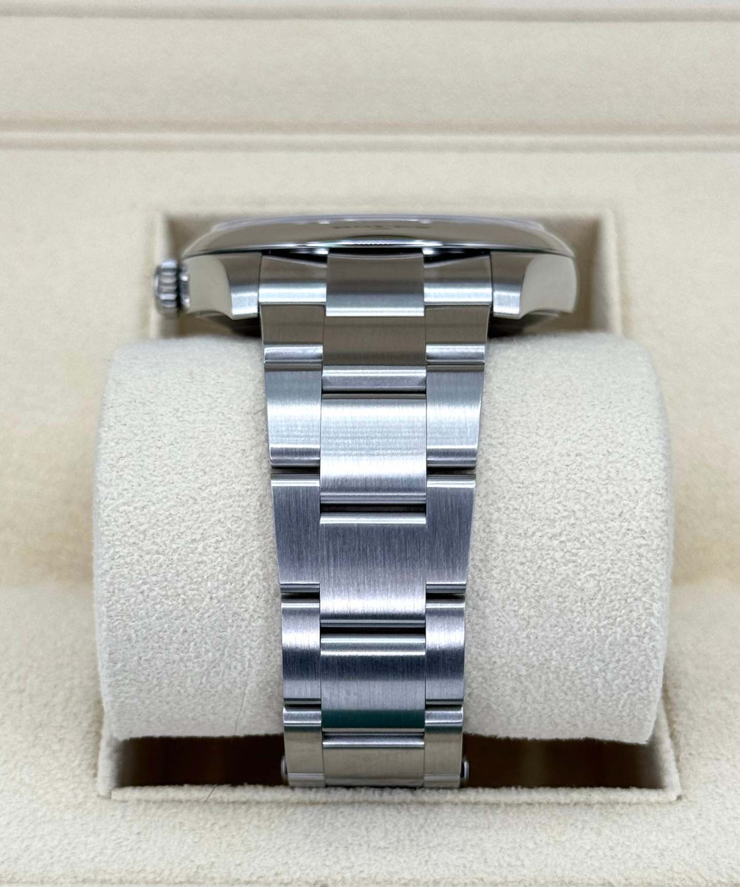 NEW 2024 ロレックス オイスターパーペチュアル 41mm 124300 セレブレーションダイヤル