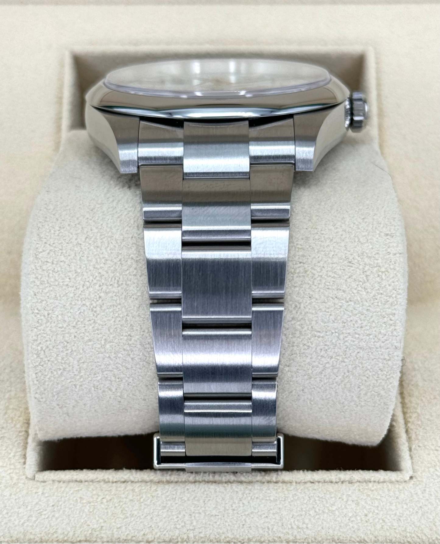 NEW 2024 ロレックス オイスターパーペチュアル 41mm 124300 セレブレーションダイヤル