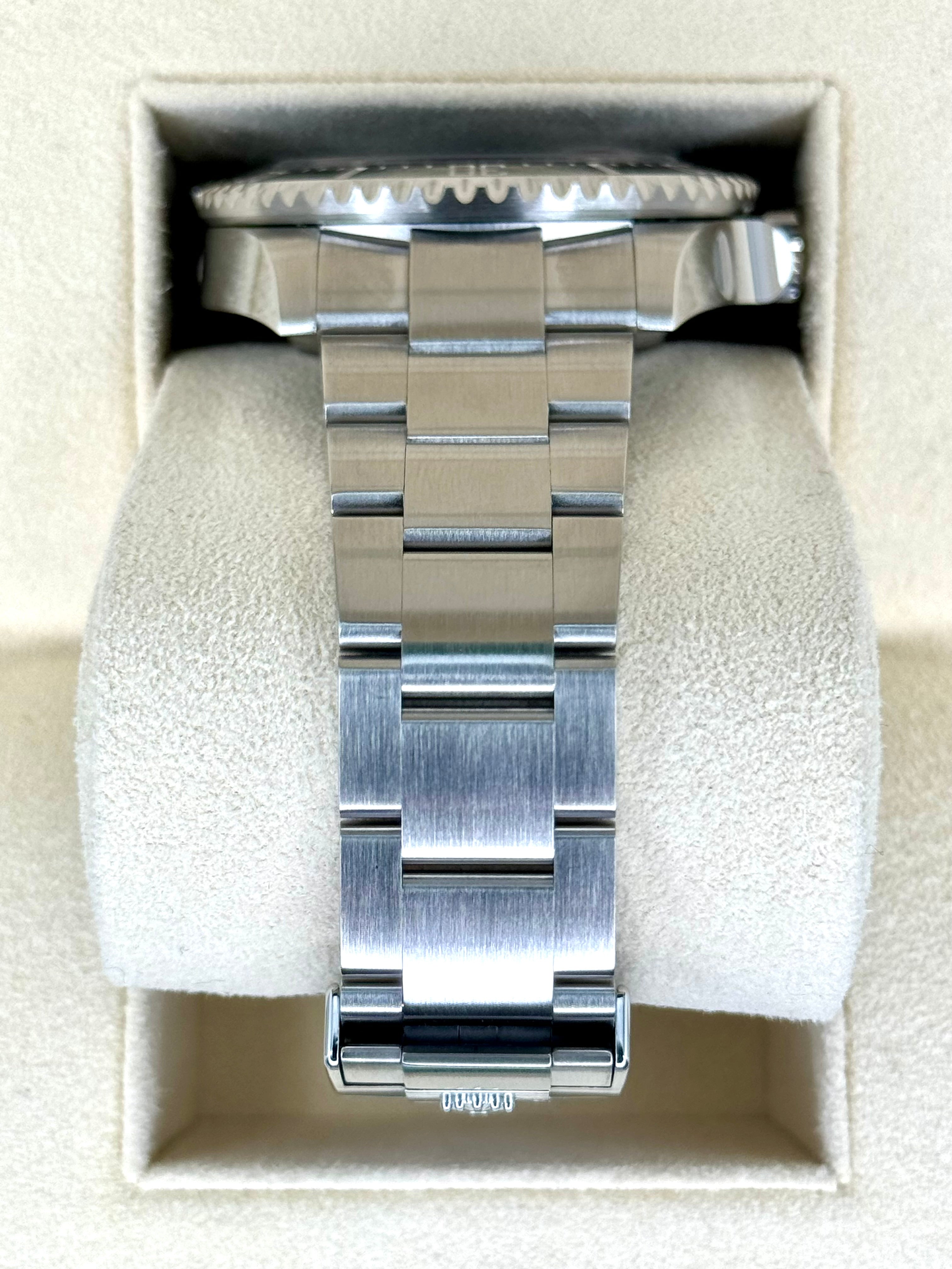 NEW 2024 ロレックス シードゥエラー 43mm 126600 ブラックダイヤル