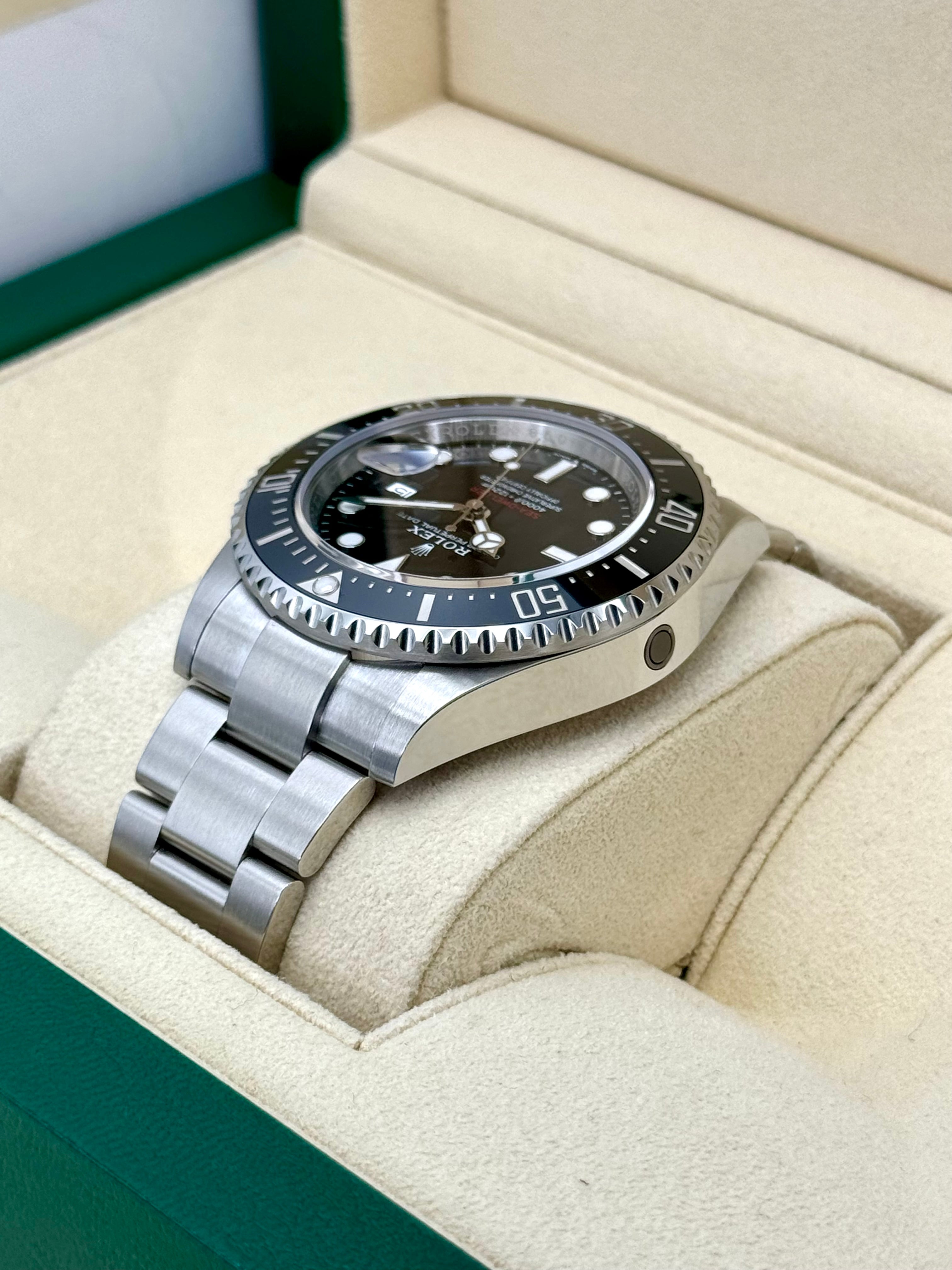 NEW 2024 ロレックス シードゥエラー 43mm 126600 ブラックダイヤル