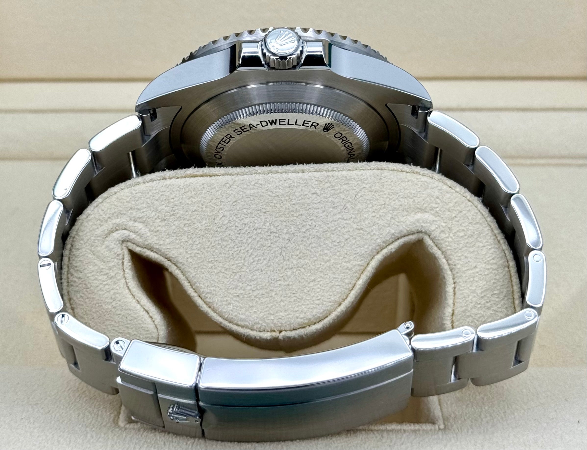 NEW 2024 ロレックス シードゥエラー 43mm 126600 ブラックダイヤル