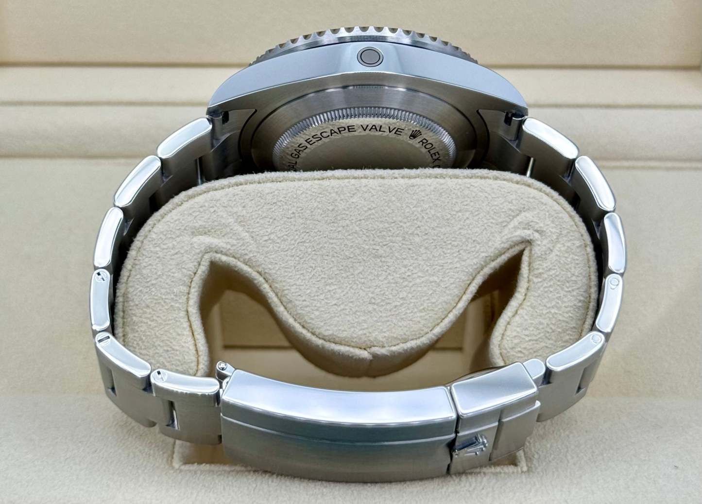 NEW 2024 ロレックス シードゥエラー 43mm 126600 ブラックダイヤル