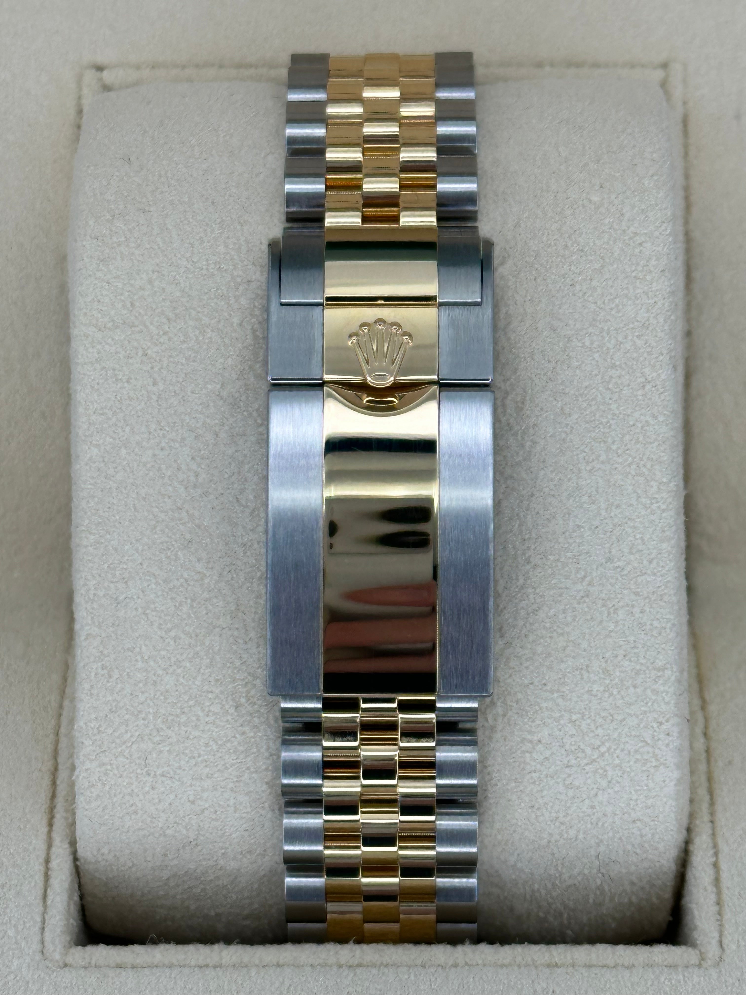 NEW 2025 ロレックス GMTマスターII 40mm 126713GRNR ツートンジュビリー