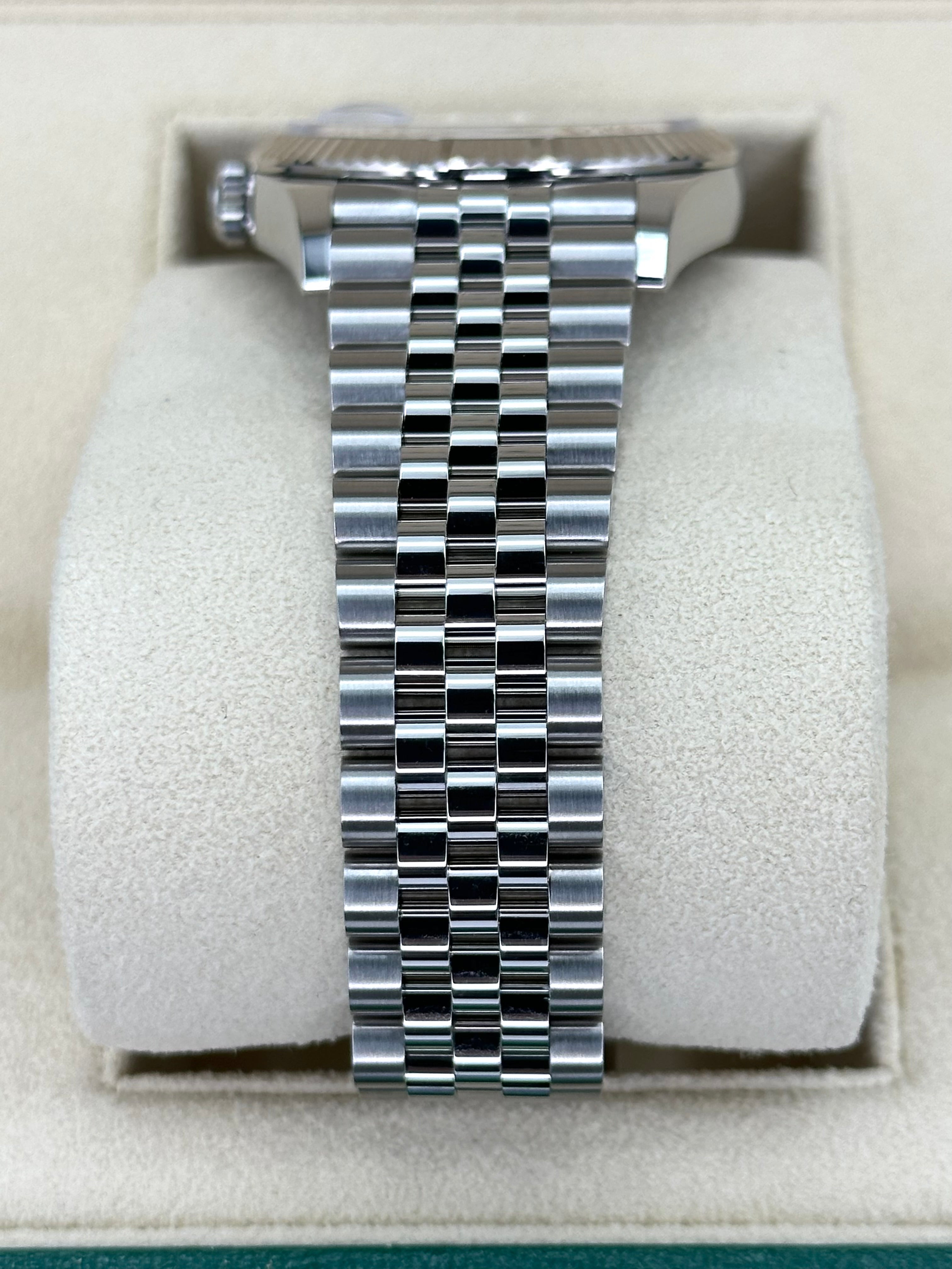 NEW 2024 ロレックス デイトジャスト 36mm 126234 ジュビリーブラックダイヤダイヤル