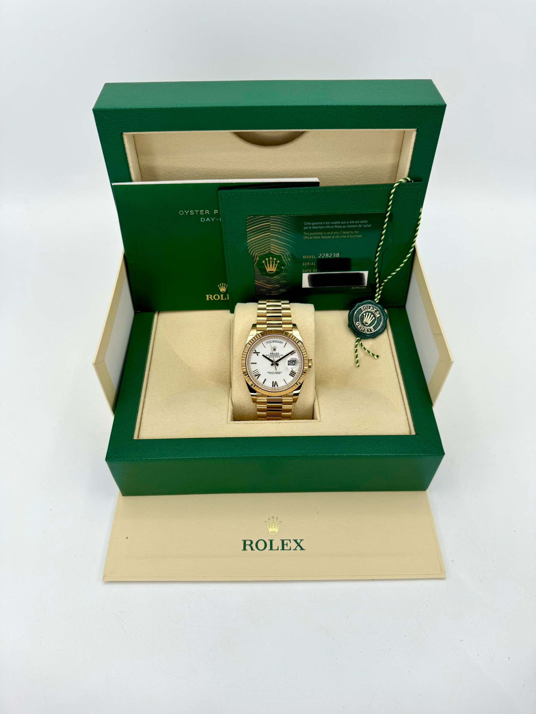 2022 ロレックス デイデイト 40mm 228238 プレジデンシャル ホワイトダイヤル