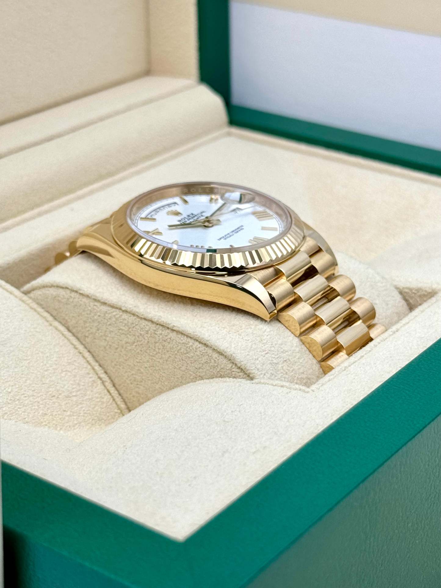 2022 ロレックス デイデイト 40mm 228238 プレジデンシャル ホワイトダイヤル