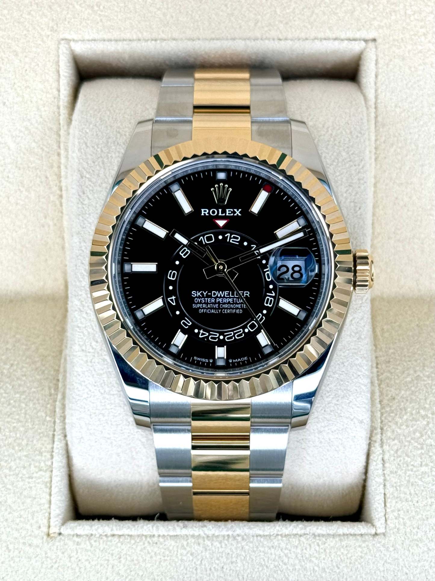 NEW 2024 ロレックス スカイドゥエラー 42mm 336933 ツートーンオイスターブラックダイヤル