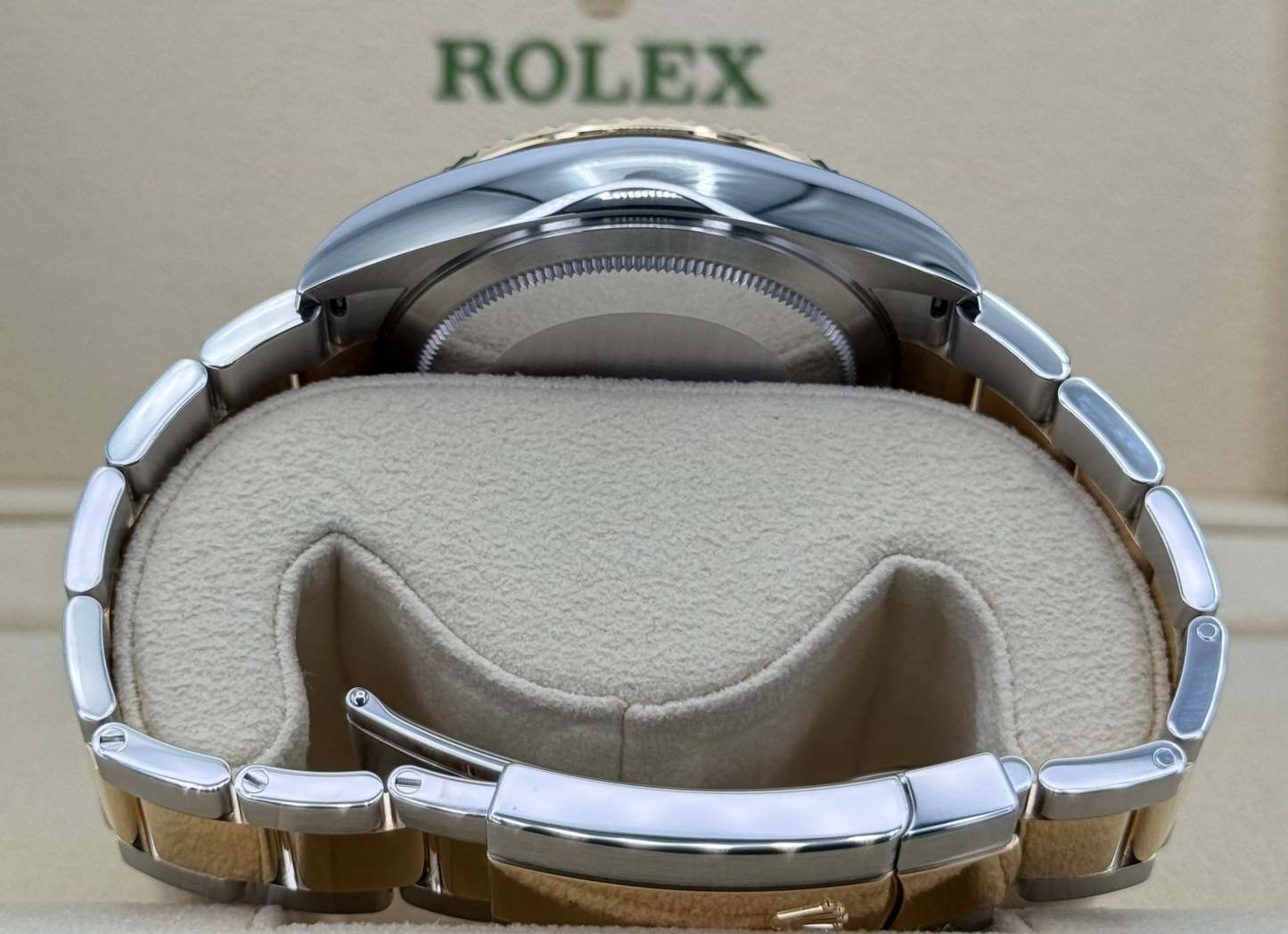 NEW 2024 ロレックス スカイドゥエラー 42mm 336933 ツートーンオイスターブラックダイヤル