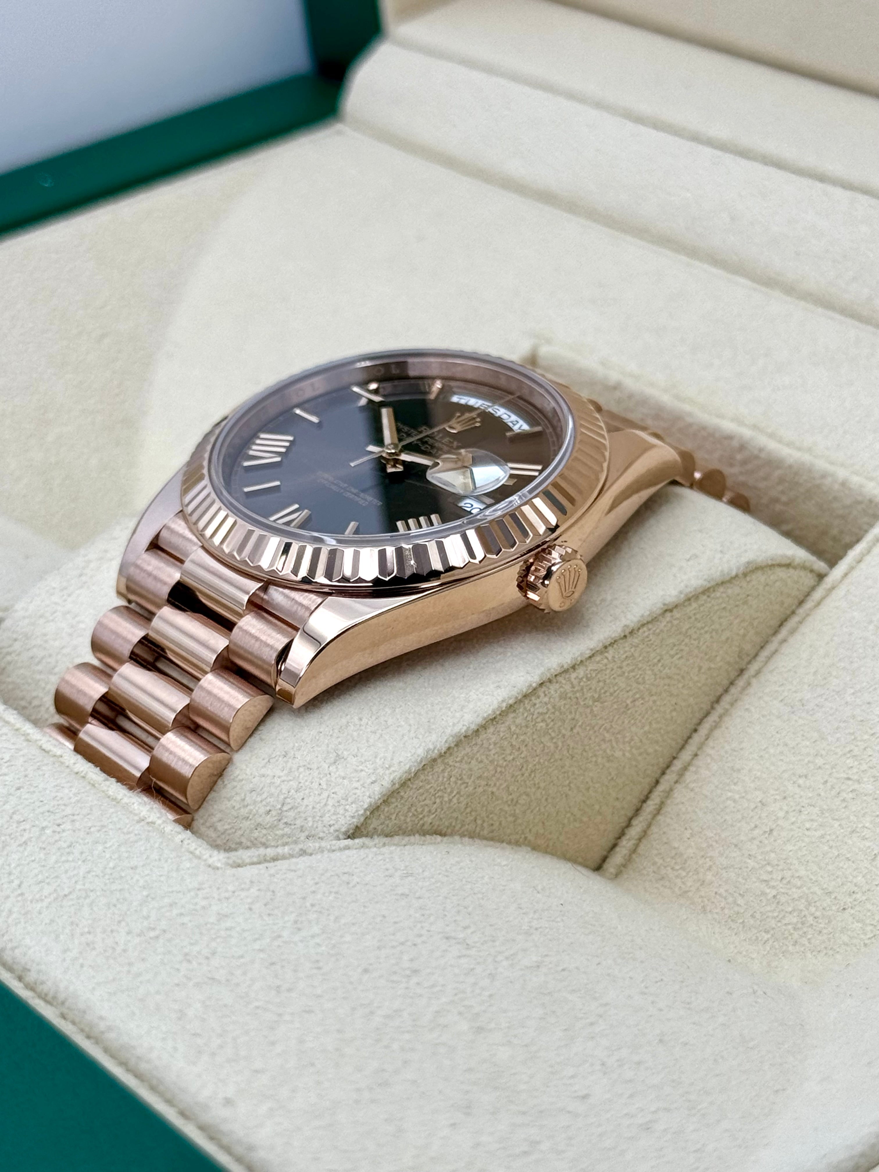 2024 ロレックス デイデイト 40mm 228235 ローズゴールド チョコレートダイヤル