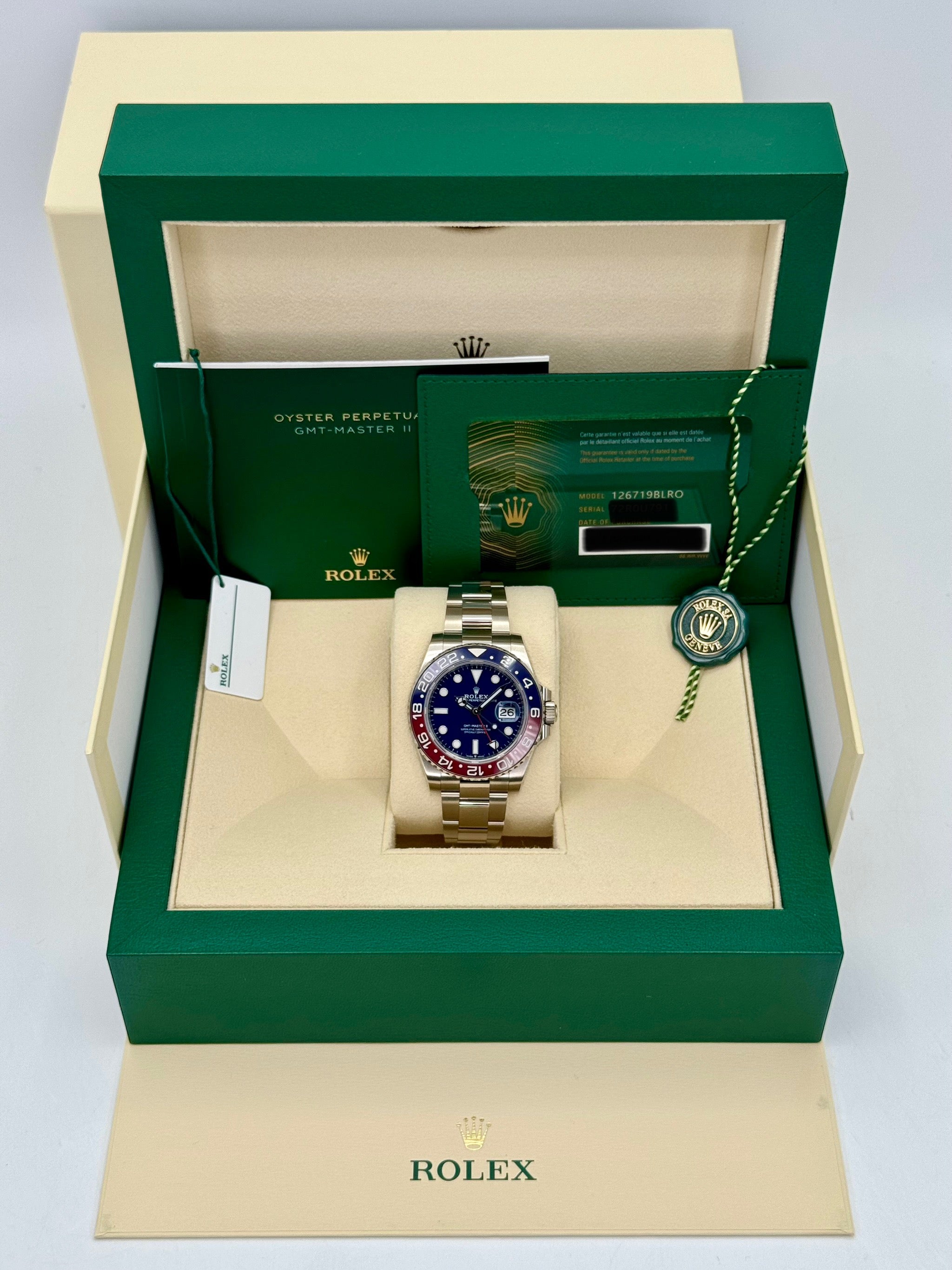 NEW 2024 ロレックス GMTマスターII 「ペプシ」 40mm 126719BLRO ホワイトゴールドブルーダイヤル