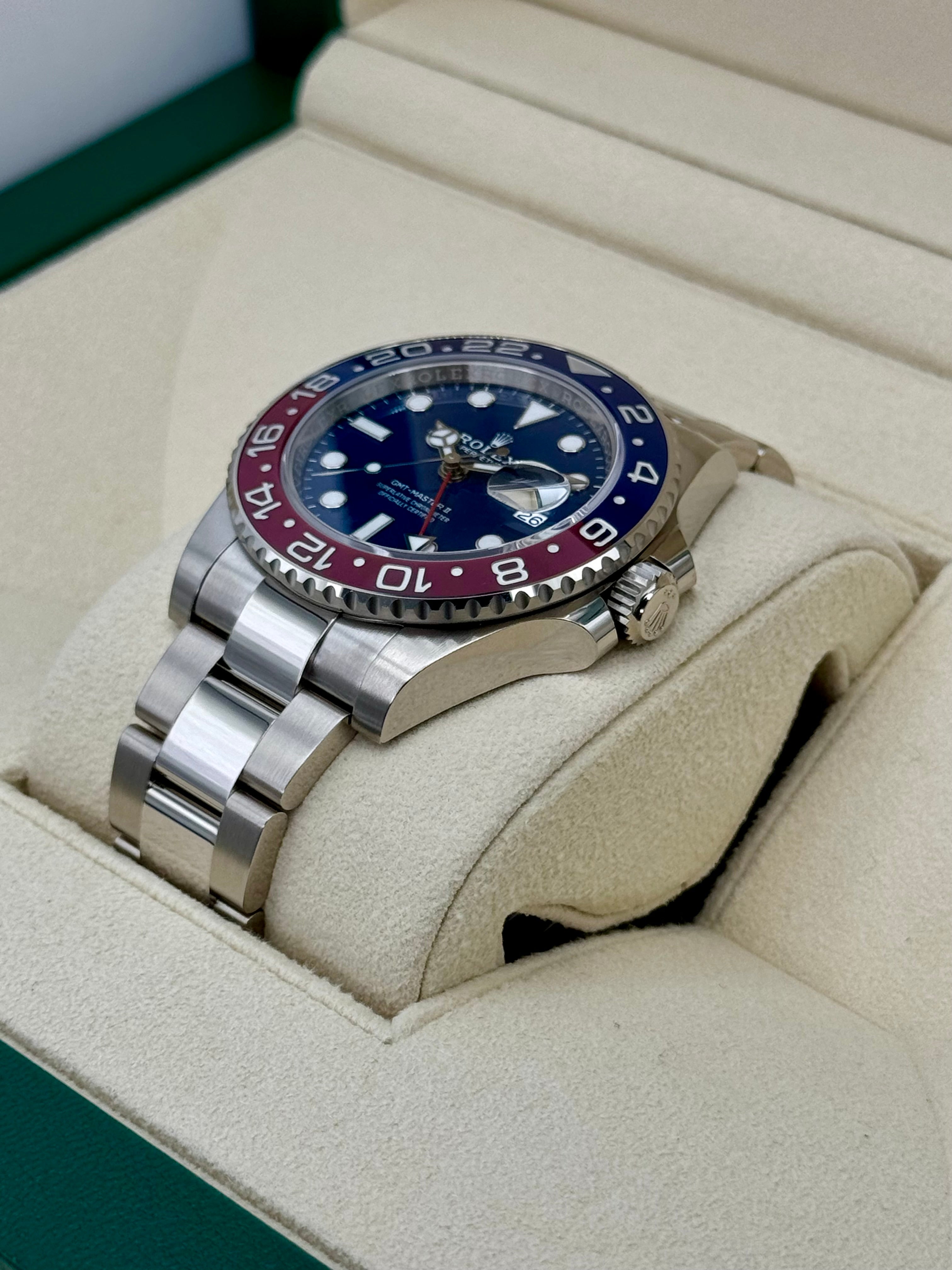 NEW 2024 ロレックス GMTマスターII 「ペプシ」 40mm 126719BLRO ホワイトゴールドブルーダイヤル