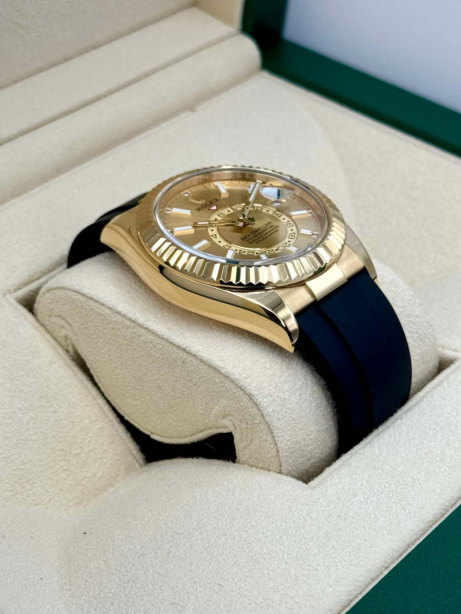2024 ロレックス スカイドゥエラー 42mm 336238 イエローゴールド オイスターフレックス シャンパンダイヤル