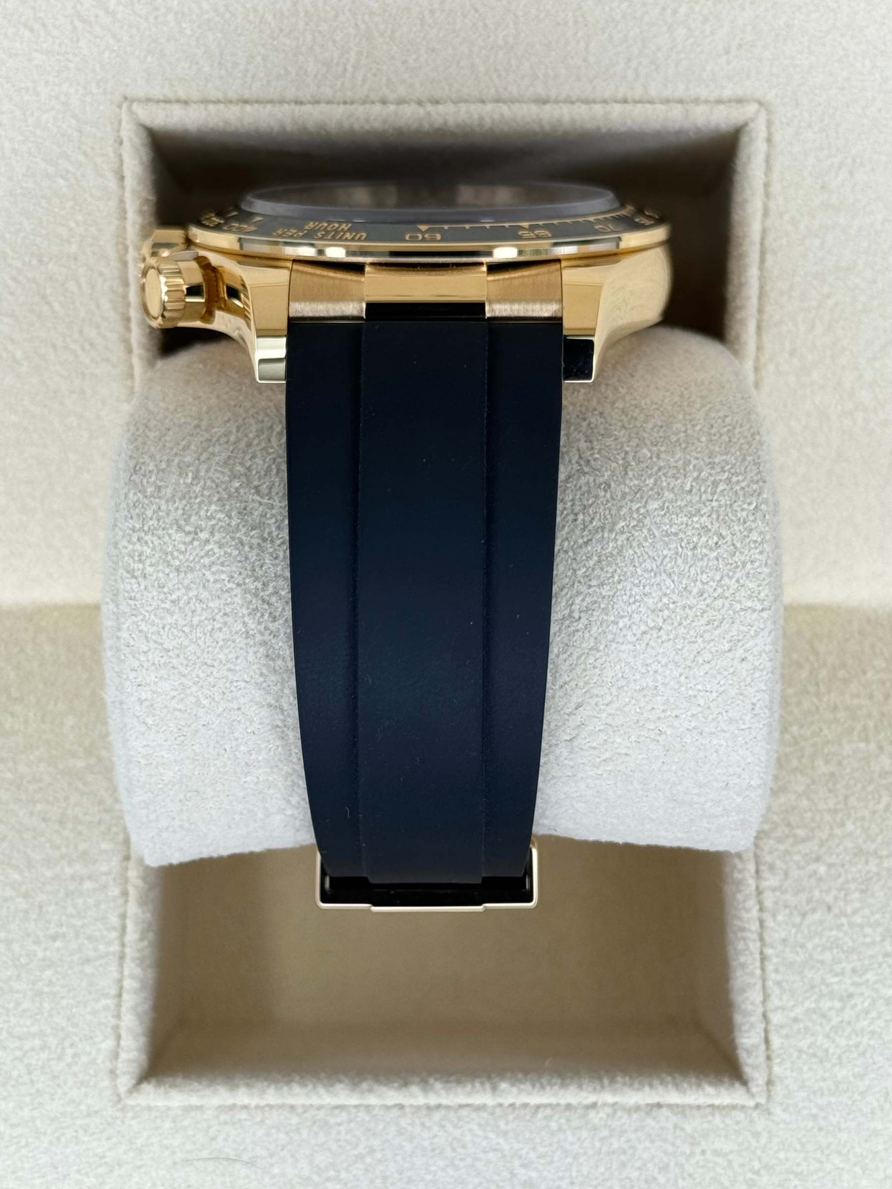 NEW 2024 ロレックス デイトナ 40mm 126518LN オイスターフレックス シャンパンダイヤル