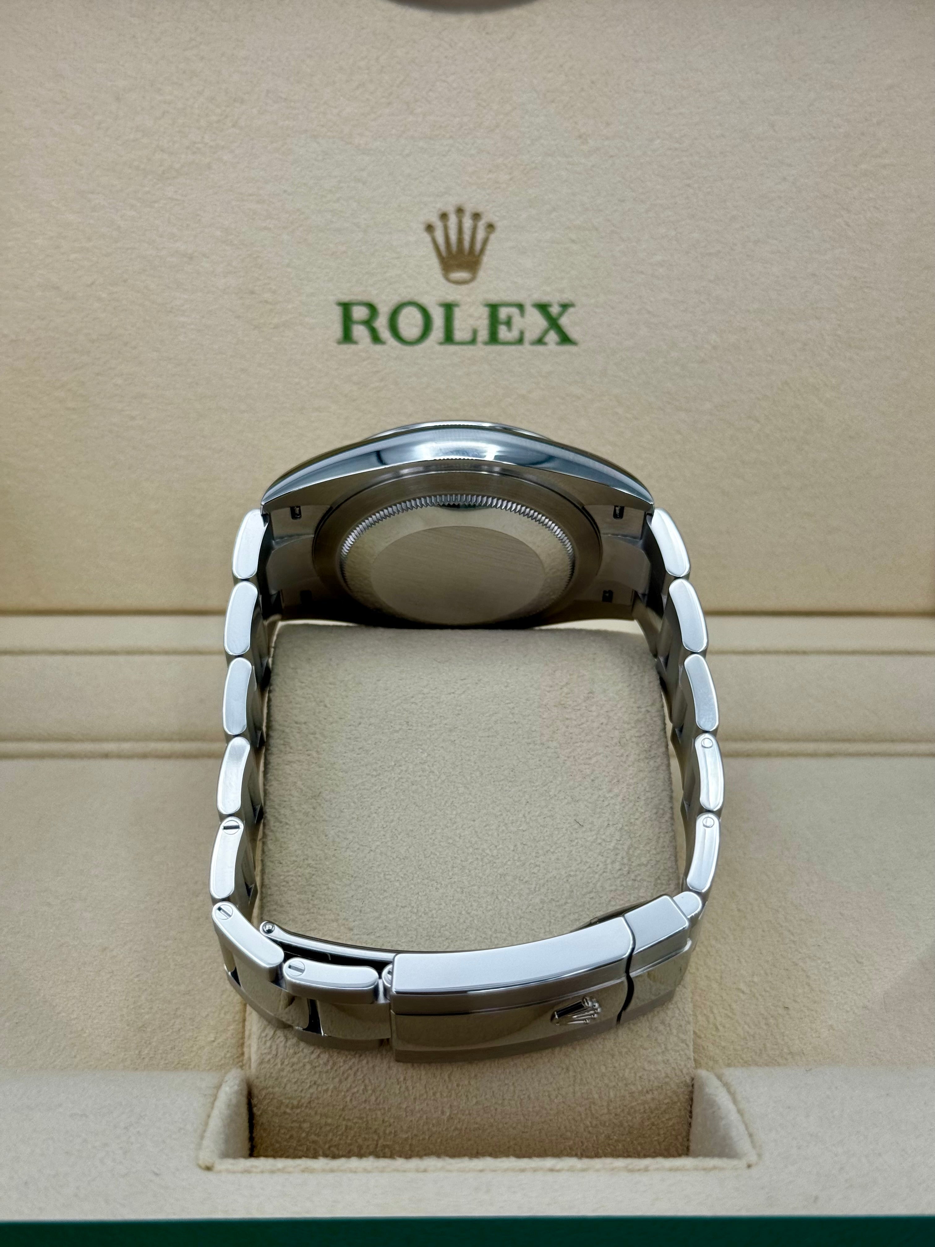 NEW 2024 ロレックス デイトジャスト 41mm 126300 オイスター ウィンブルドン ダイヤル