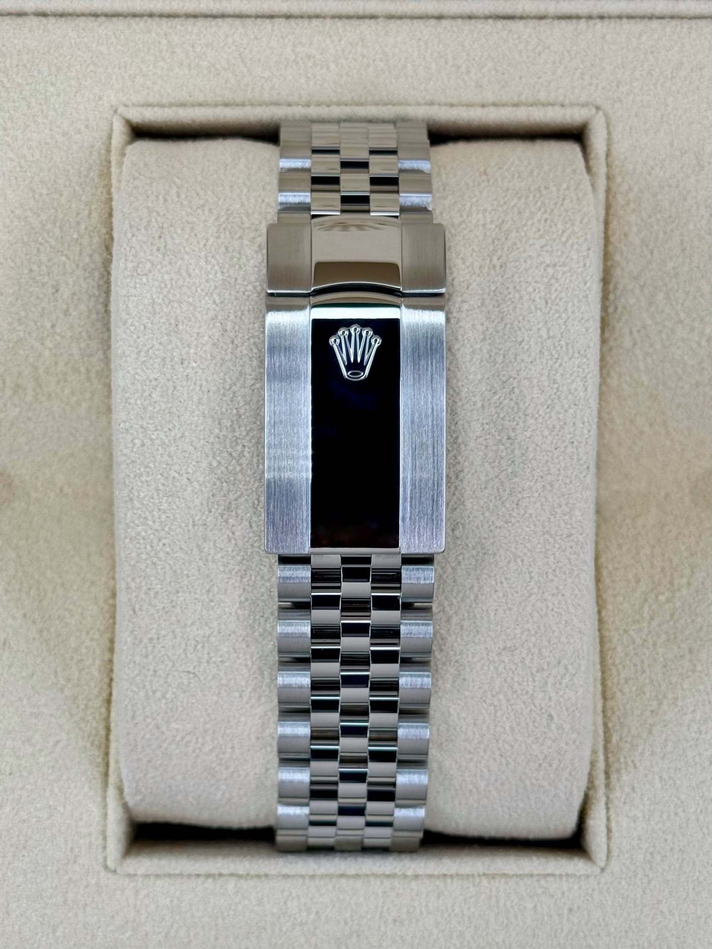 2024 ロレックス デイトジャスト 41mm 126334 ジュビリー ウィンブルドン ダイヤル