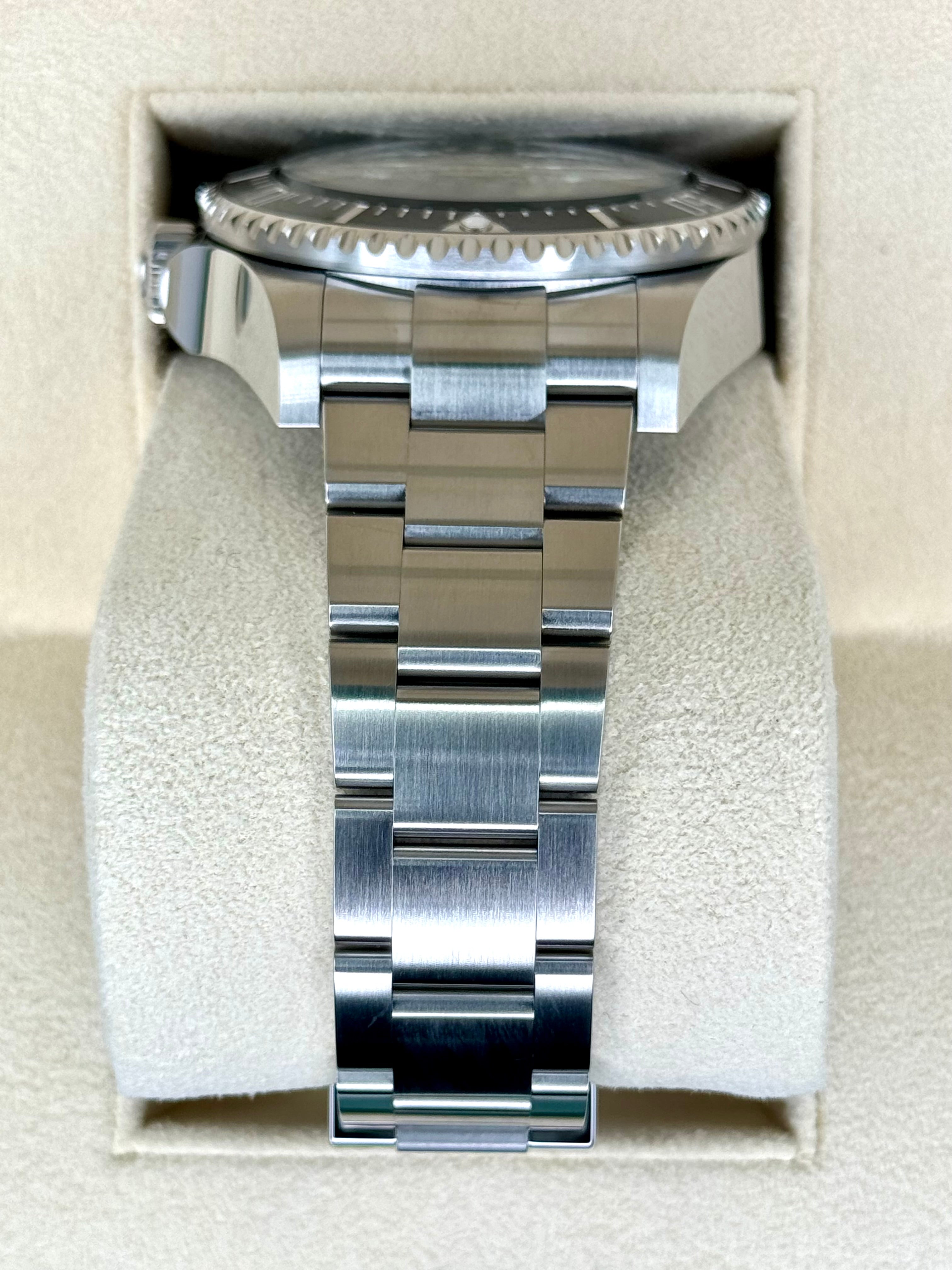 NEW 2024 Rolex Deepsea 44mm 136660 ステンレススチール ブラックダイヤル