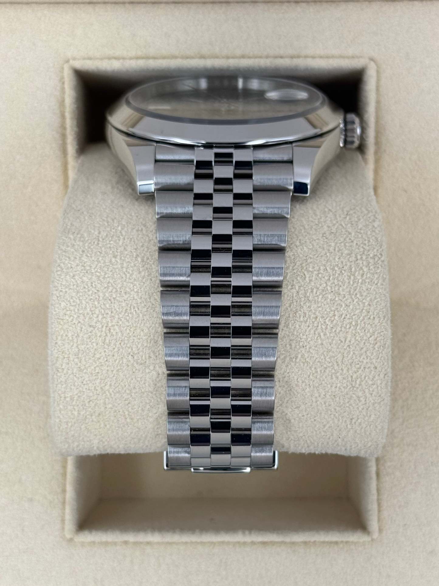 NEW 2024 ロレックス デイトジャスト 41mm 126300 ジュビリー ウィンブルドン ダイヤル