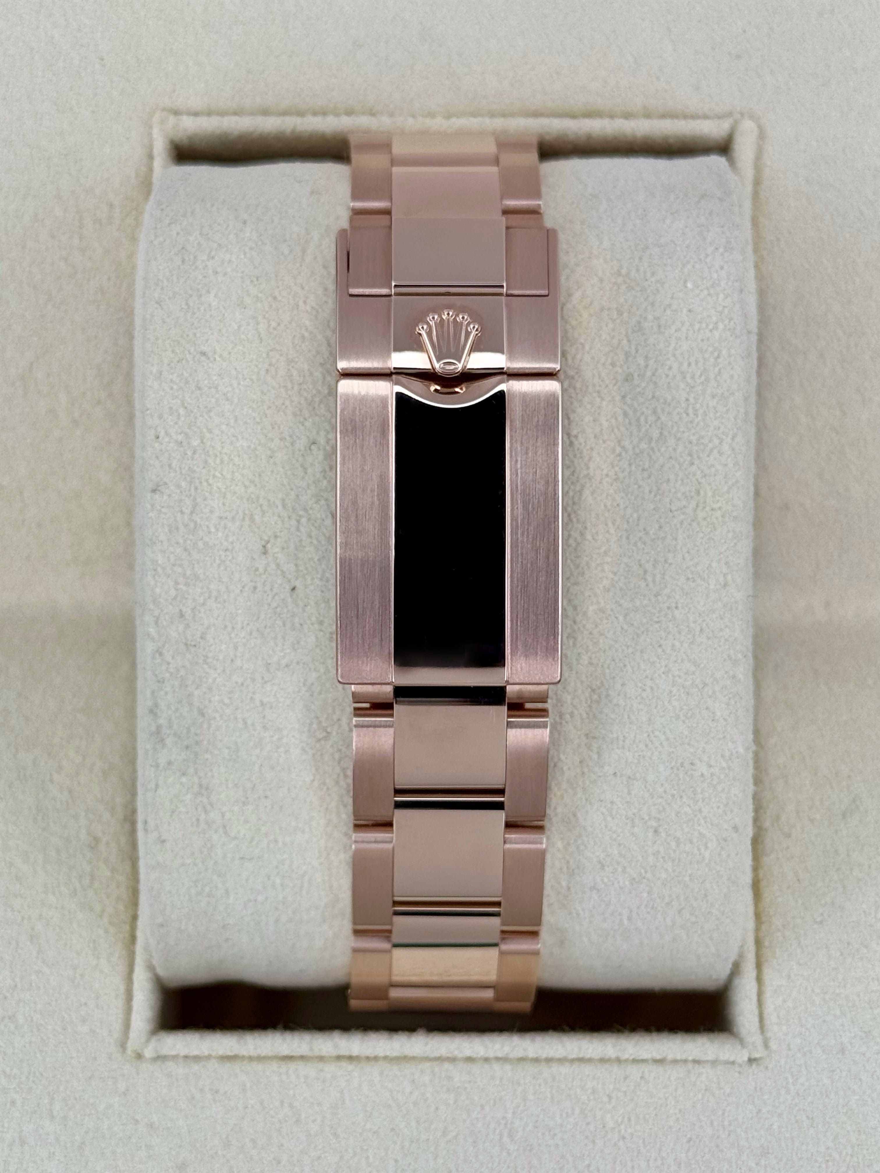 NEW 2023 ロレックス GMTマスターII 「ルートビア」 40mm 126715CHNR ローズゴールド