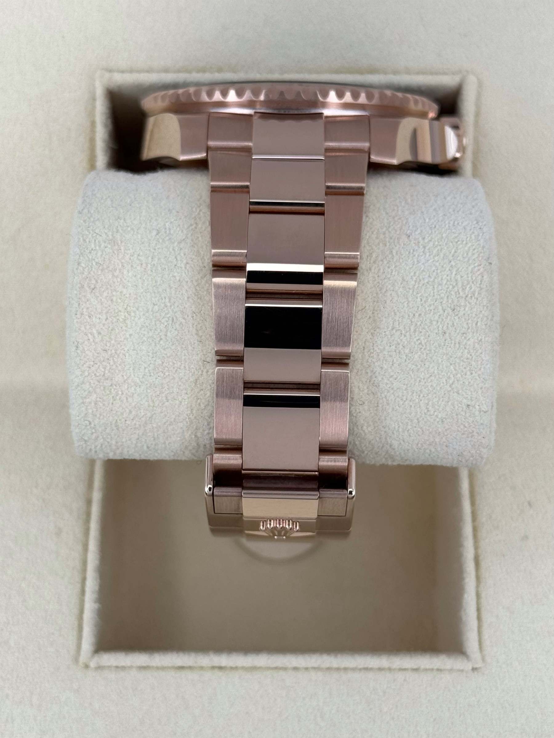 NEW 2023 ロレックス GMTマスターII 「ルートビア」 40mm 126715CHNR ローズゴールド