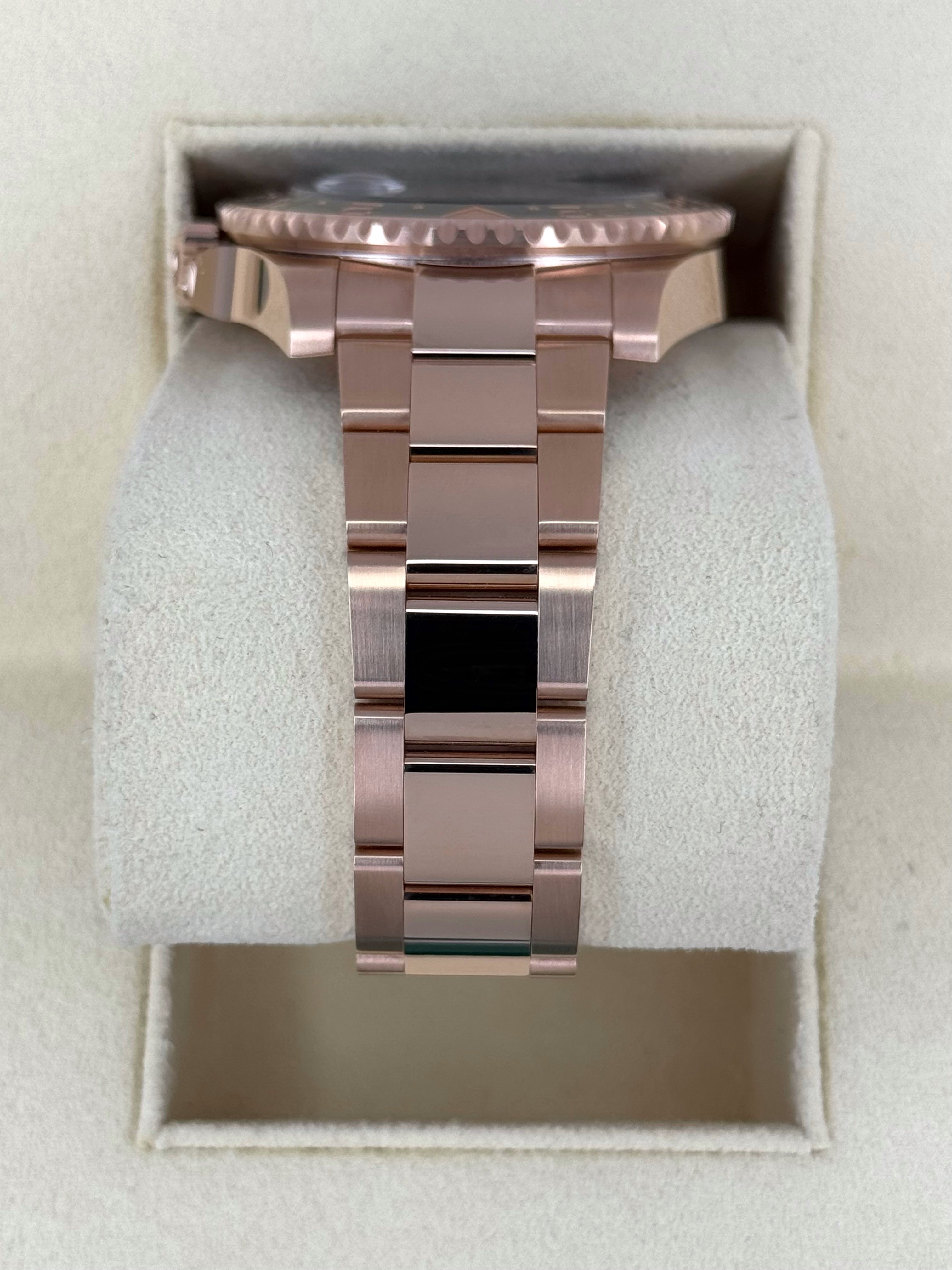 NEW 2023 ロレックス GMTマスターII 「ルートビア」 40mm 126715CHNR ローズゴールド