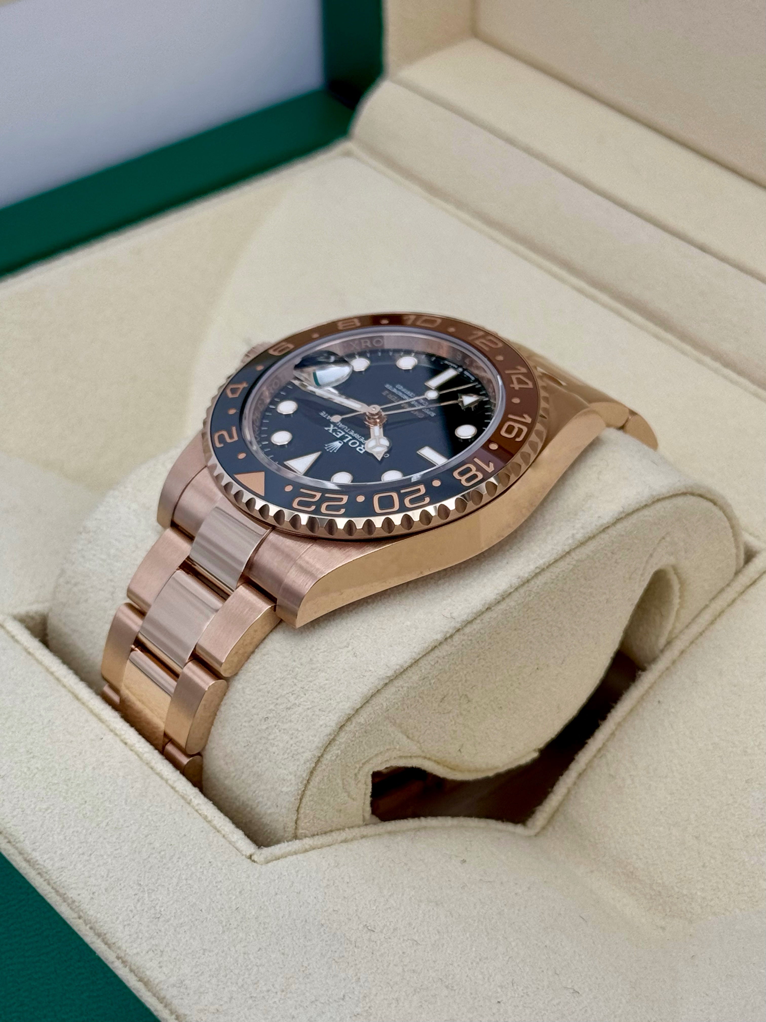 NEW 2023 ロレックス GMTマスターII 「ルートビア」 40mm 126715CHNR ローズゴールド