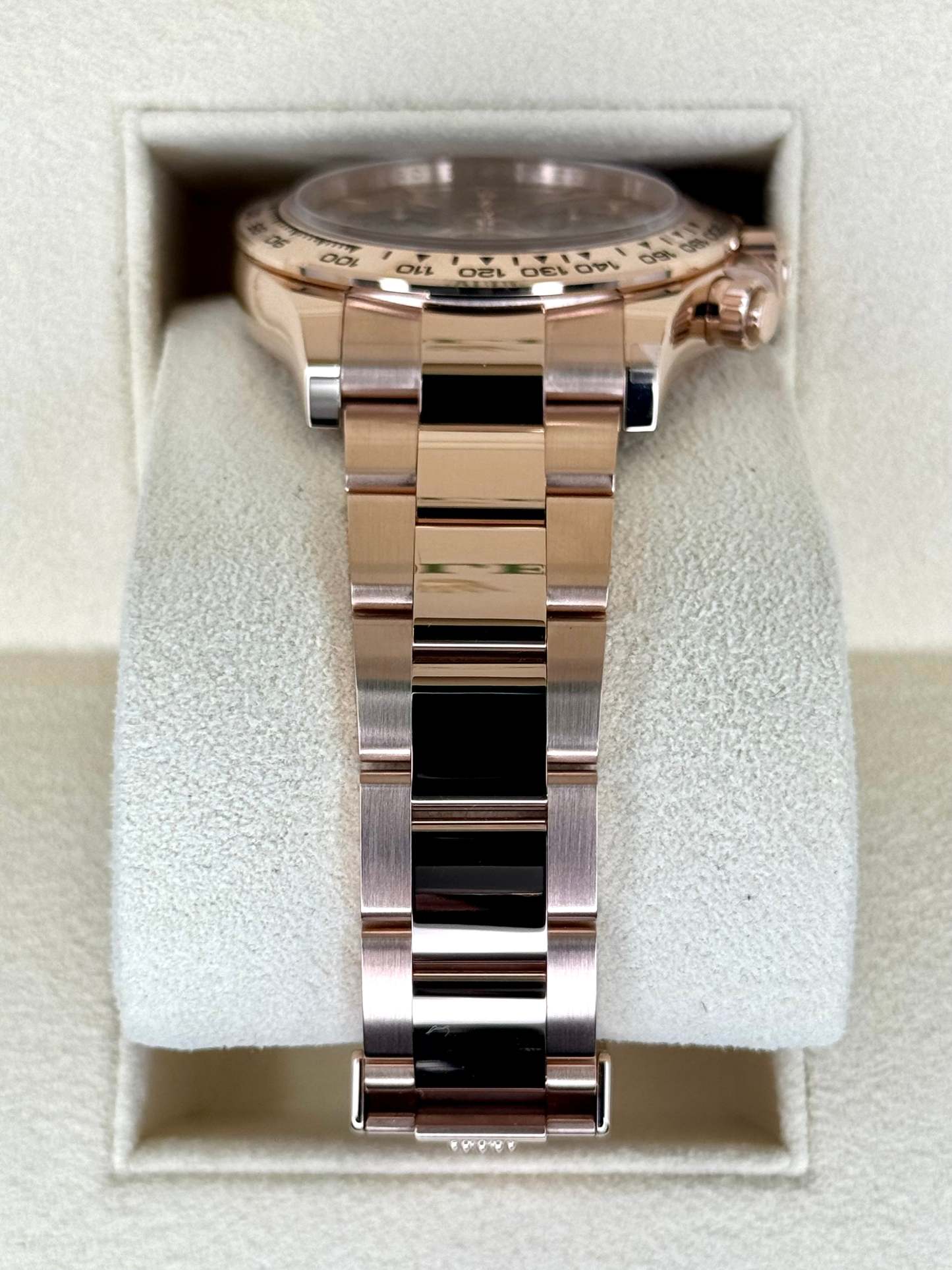 NEW 2024 ロレックス デイトナ 40mm 126505 ローズゴールドサンダストダイヤル