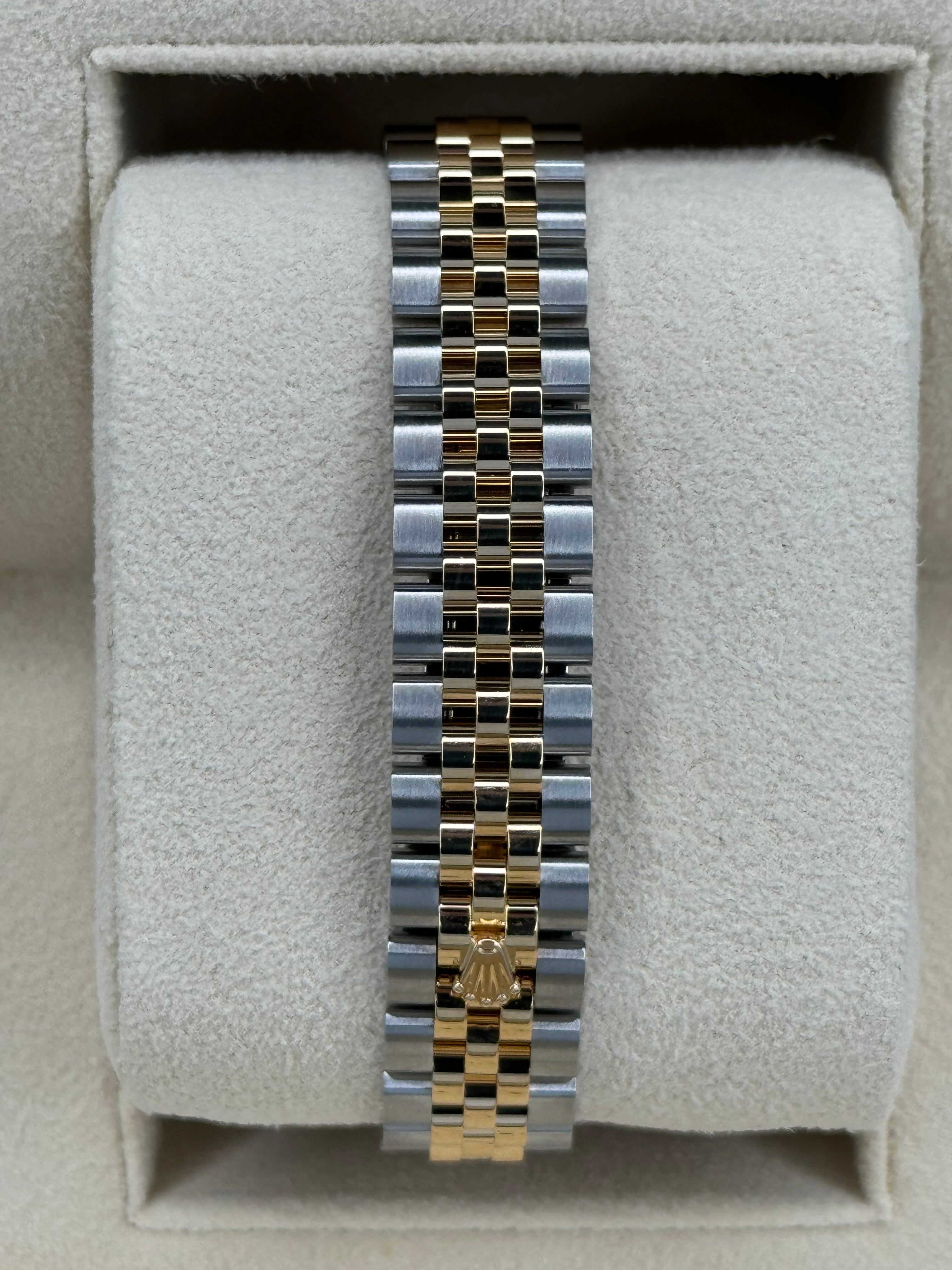 NEW 2024 ロレックス レディデイトジャスト 28mm 279173 ジュビリーシャンパンダイヤル