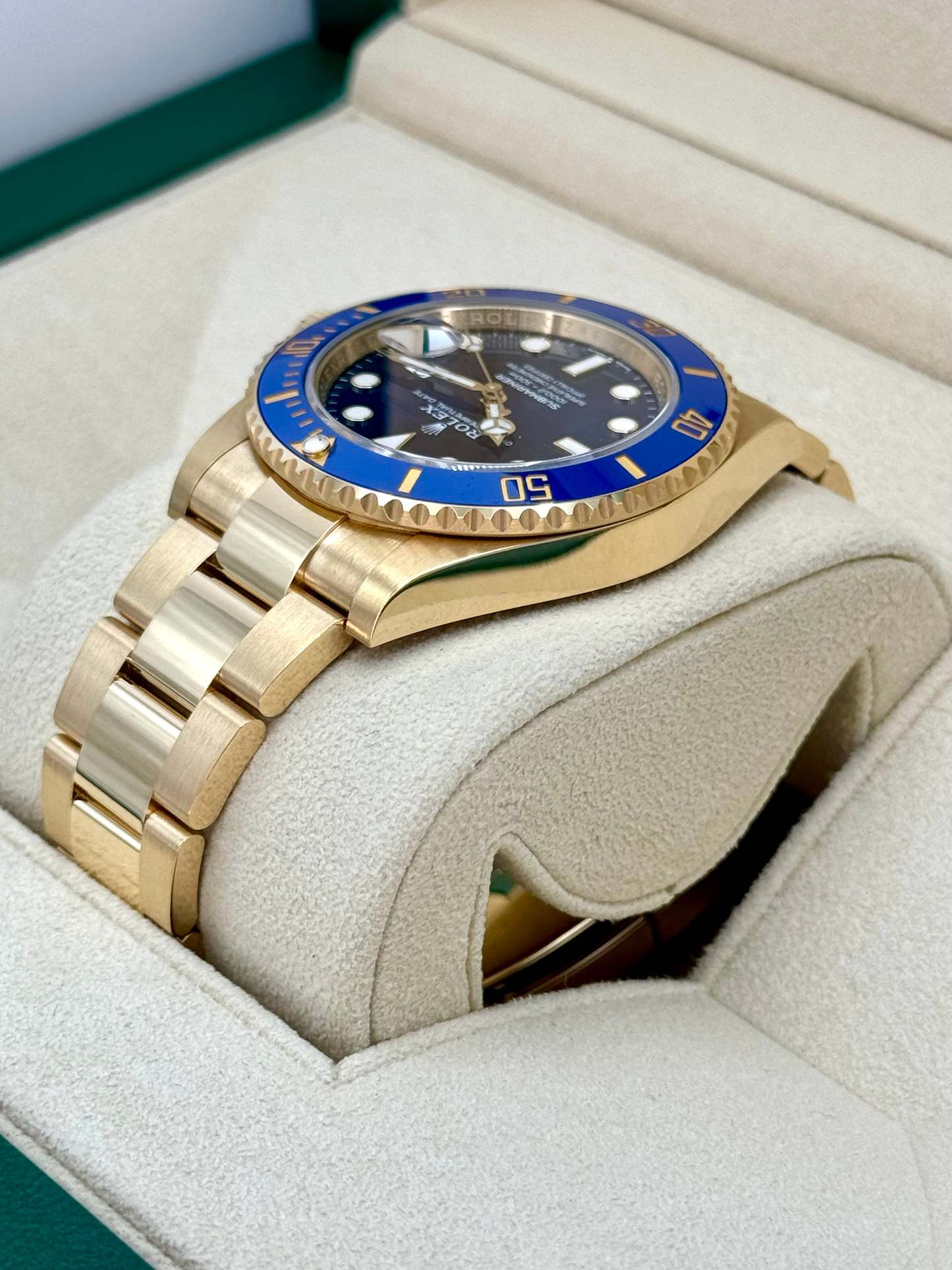 NEW 2024 ロレックス サブマリーナ 「ブルーシー」 41mm 126618LB イエローゴールド ブルーダイヤル